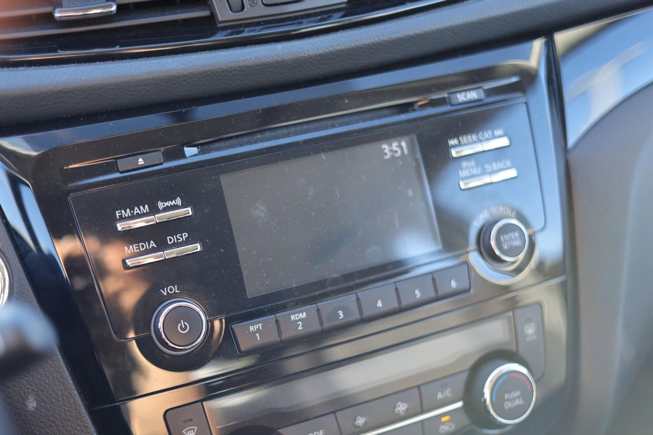 2018 Nissan Qashqai AWD SV CVT Photo