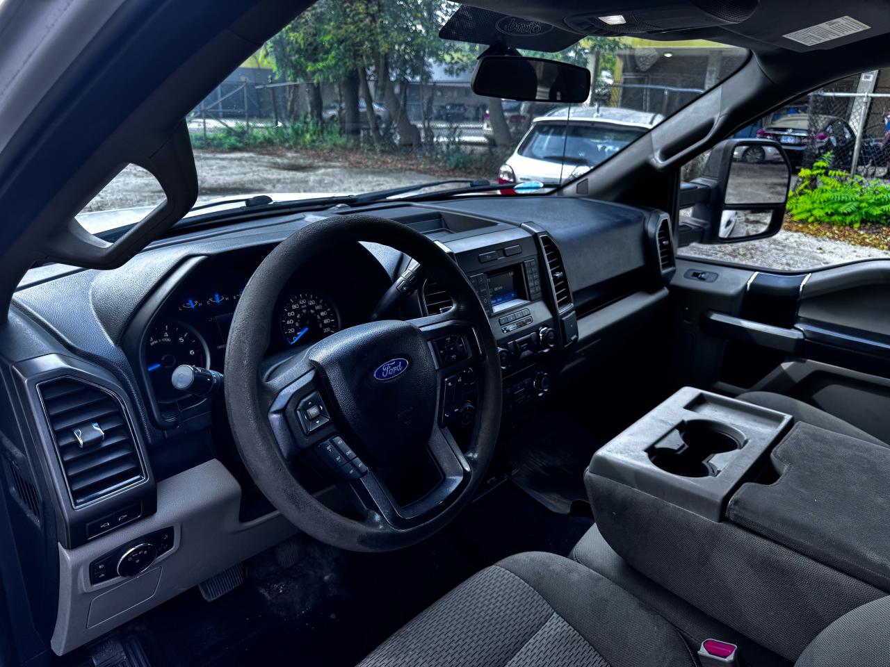 2017 Ford F-150 XLT - Photo #12