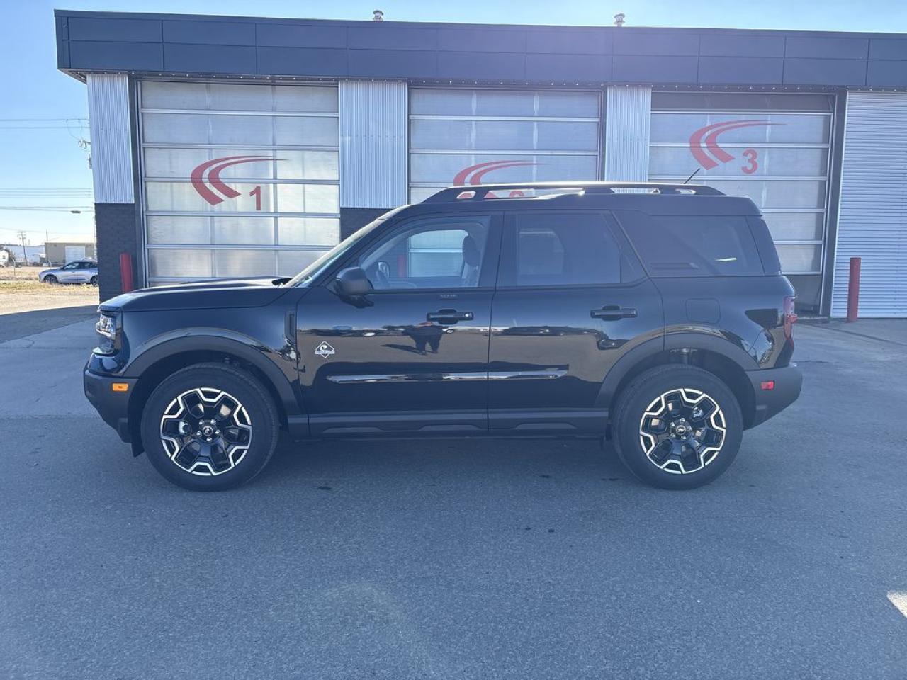 2025 Ford Bronco Sport Outer Banks 300A Photo3