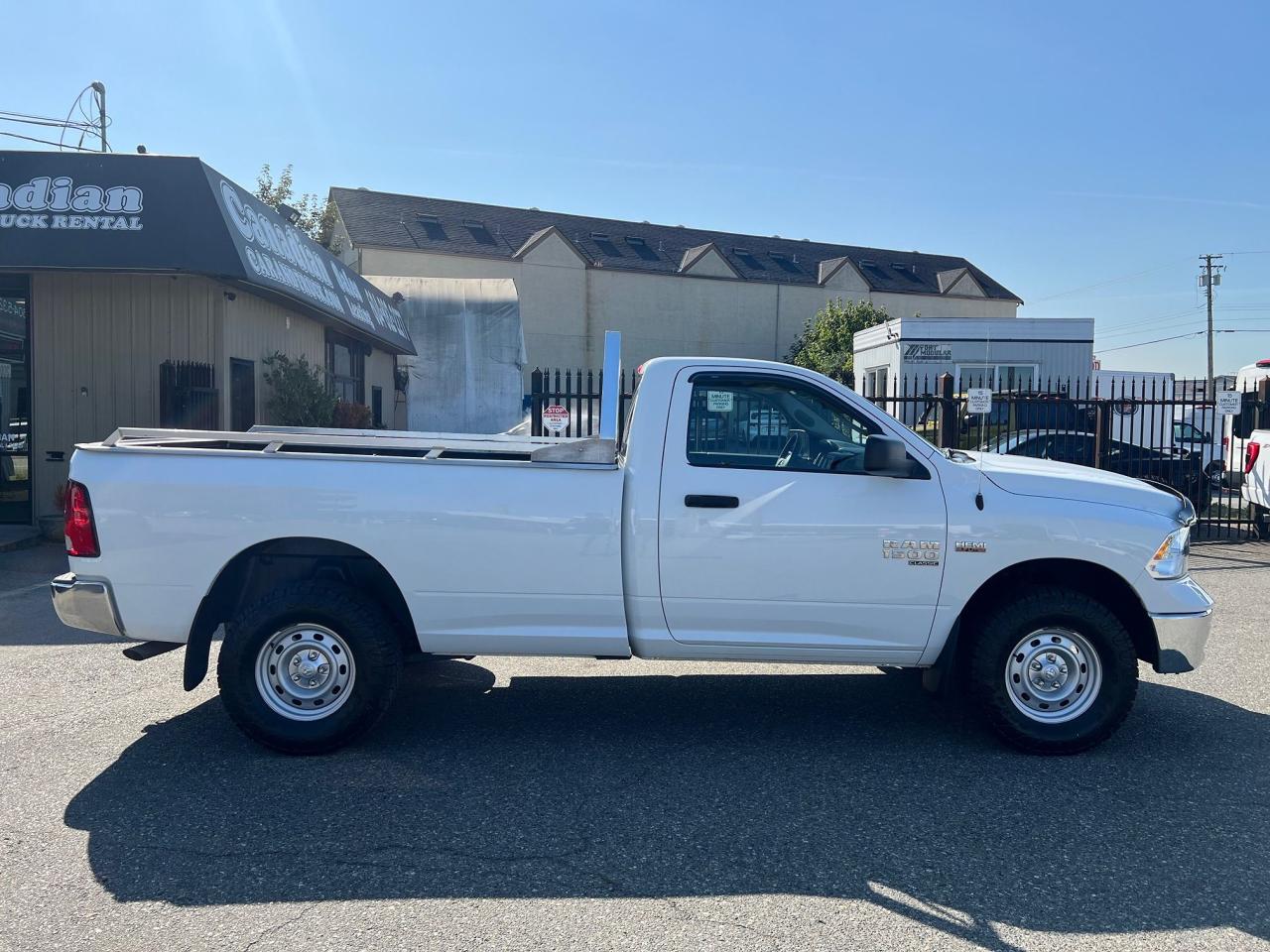 2023 RAM 1500 Classic 4x4 Reg Cab 8' Box Photo9