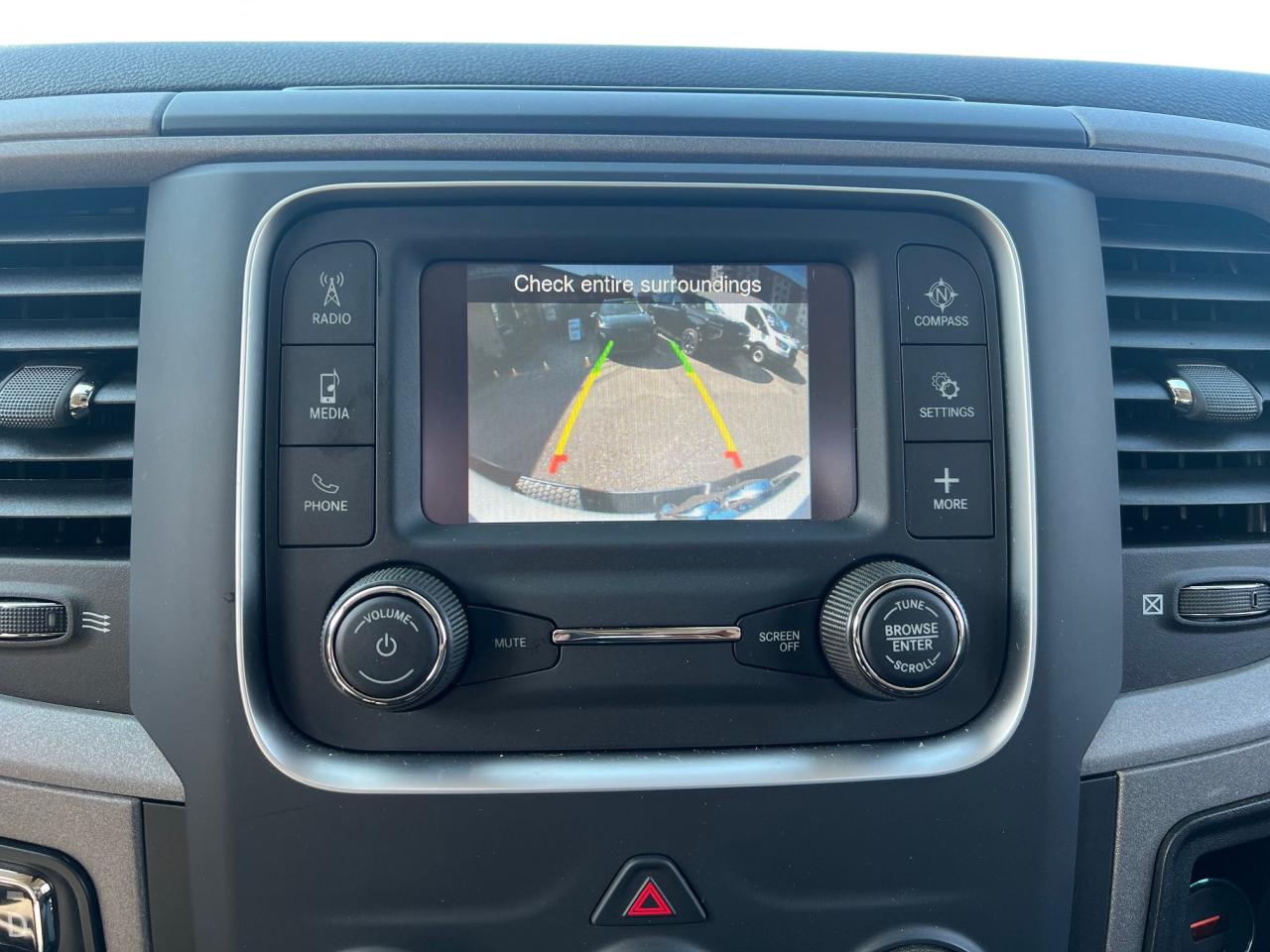 2023 RAM 1500 Classic 4x4 Reg Cab 8' Box Photo15