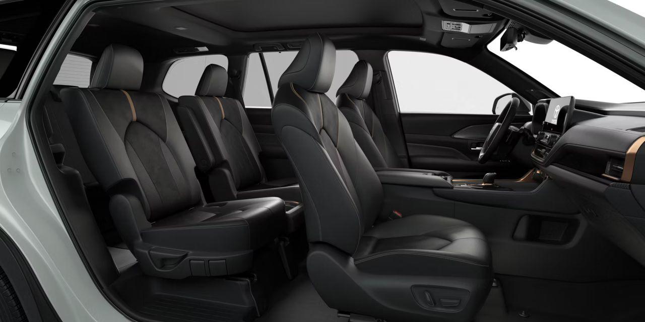 2026 Toyota Grand Highlander PLATINUM HYBRID MAX Photo
