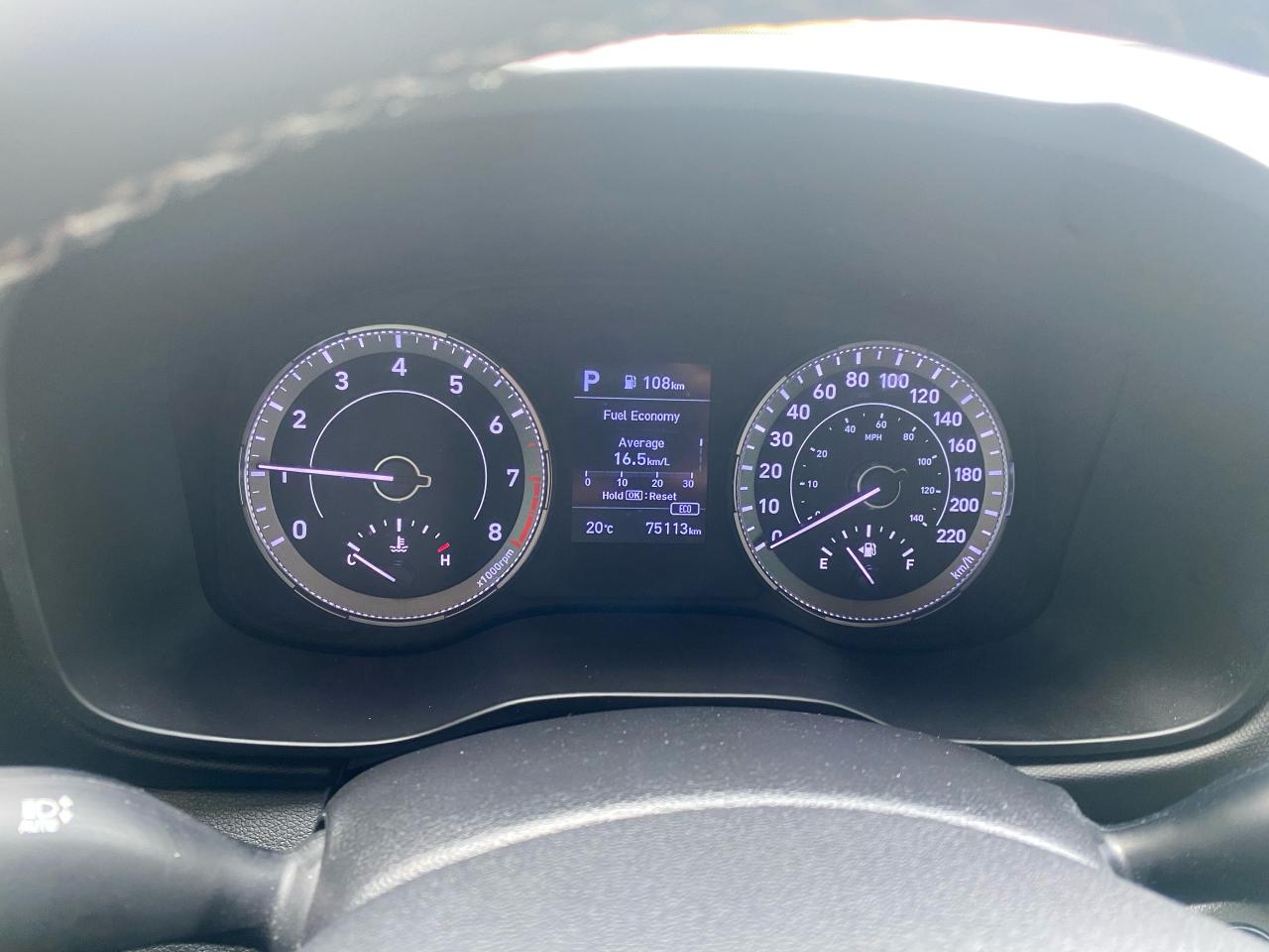 2022 Hyundai Venue Preferred IVT - Photo #8