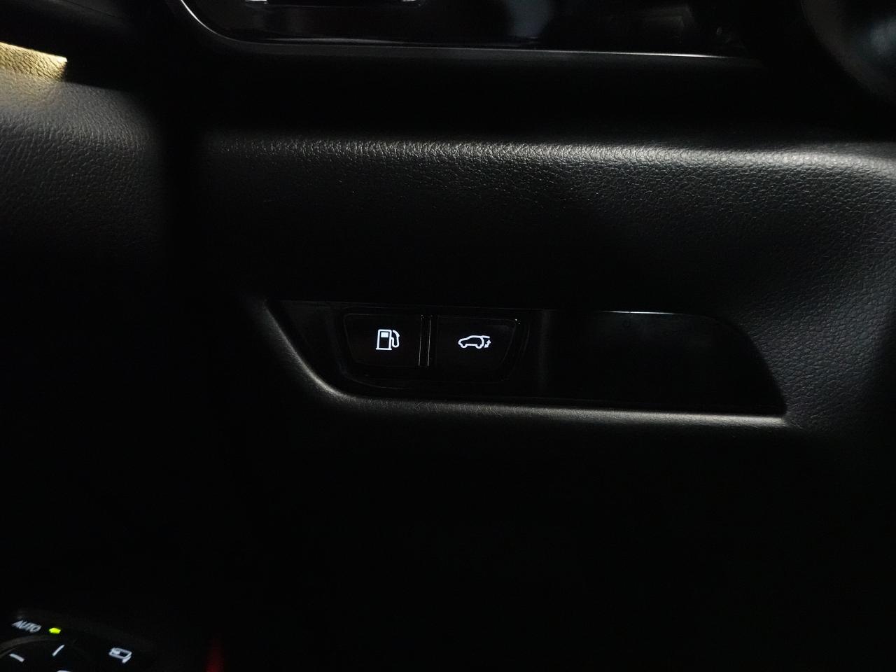 2022 Lexus NX F-SPORT | AWD | Nav | Leather | Panoroof | CarPlay
