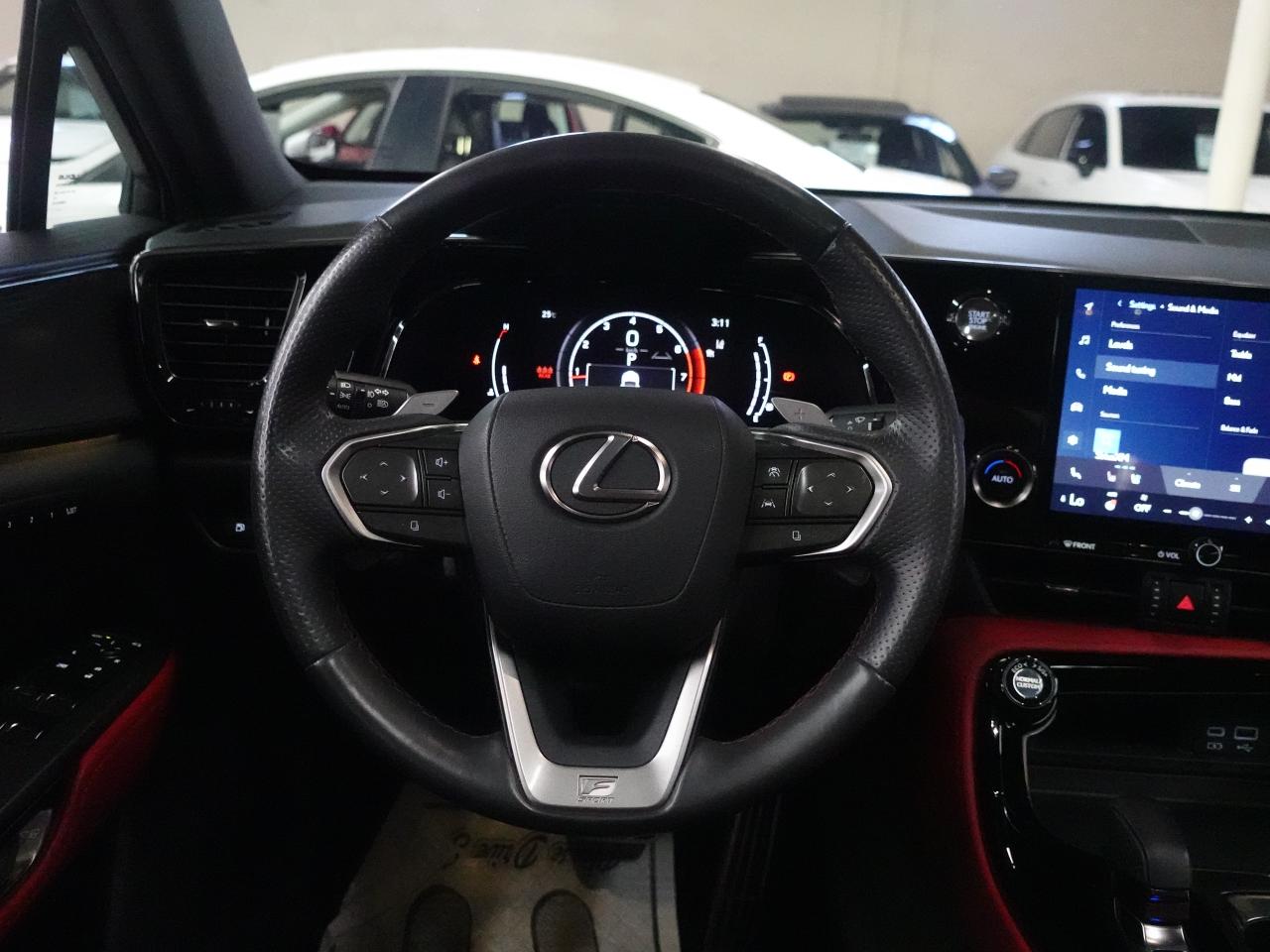2022 Lexus NX F-SPORT | AWD | Nav | Leather | Panoroof | CarPlay