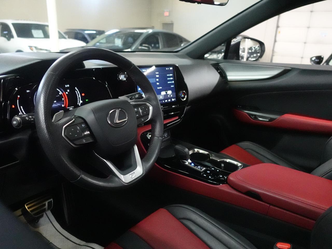 2022 Lexus NX F-SPORT | AWD | Nav | Leather | Panoroof | CarPlay