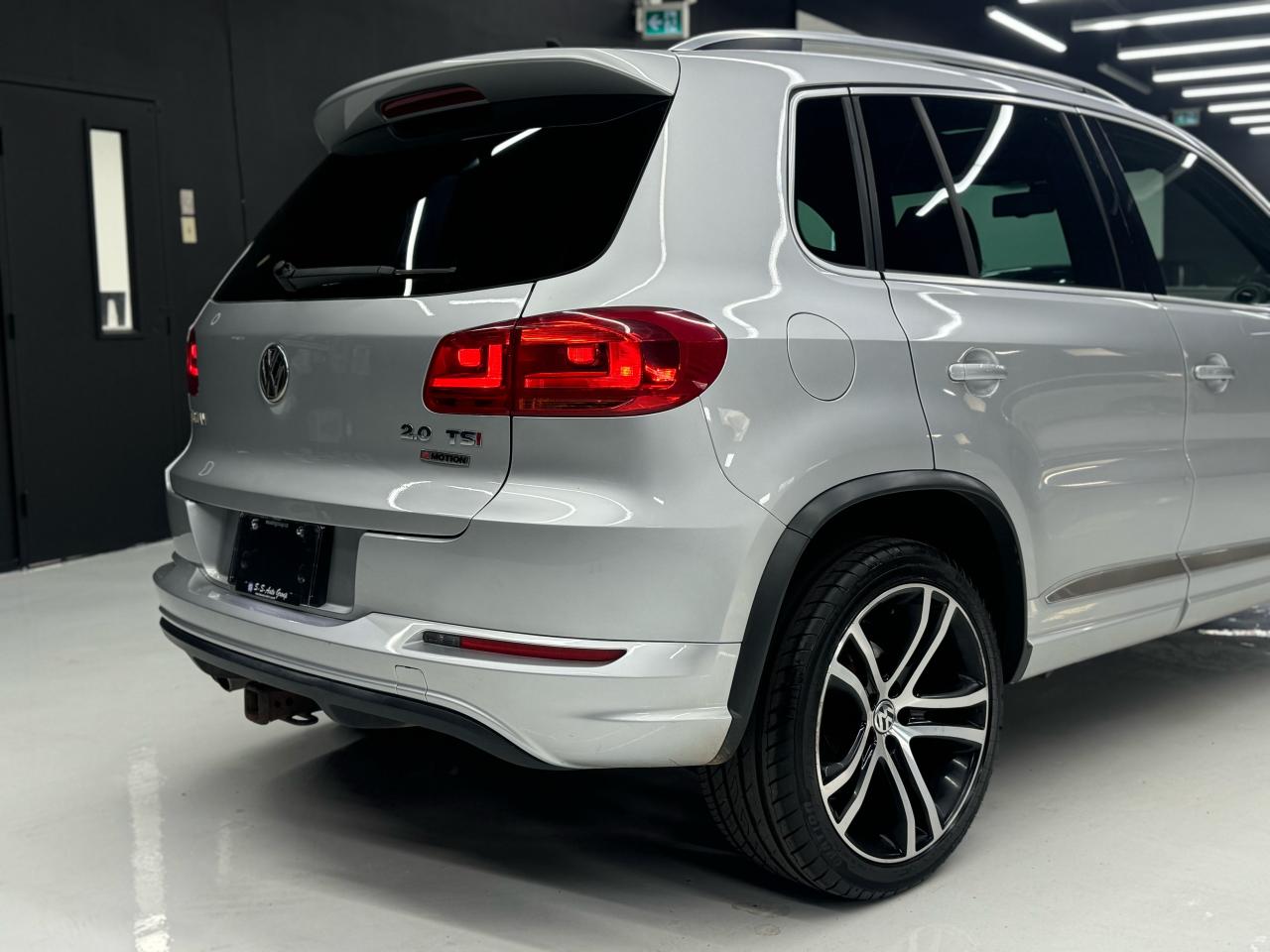 2017 Volkswagen Tiguan R-LINE|HIGHLINE|NAV|BACKUP|CARPLAY|PANO|FENDER| - Photo #31