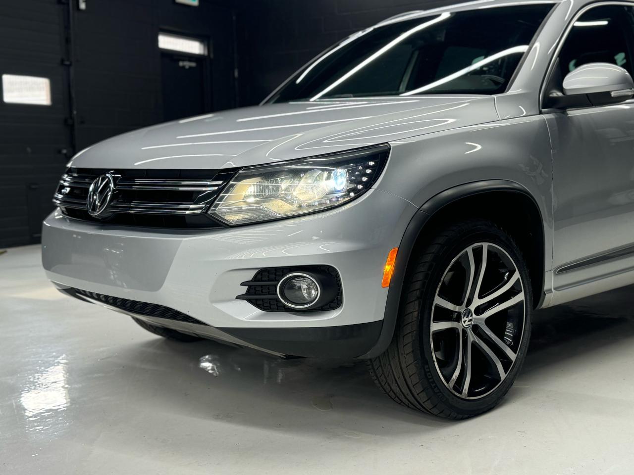 2017 Volkswagen Tiguan R-LINE|HIGHLINE|NAV|BACKUP|CARPLAY|PANO|FENDER| - Photo #30