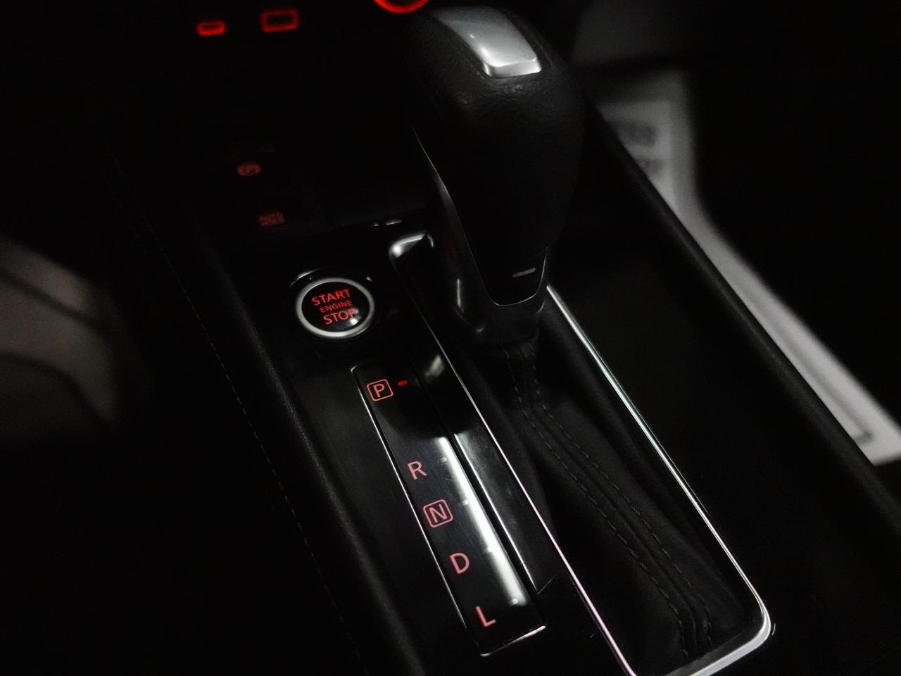 2024 Nissan Kicks SR | Leather | 360Cam | LaneDep | BSM | CarPlay Photo