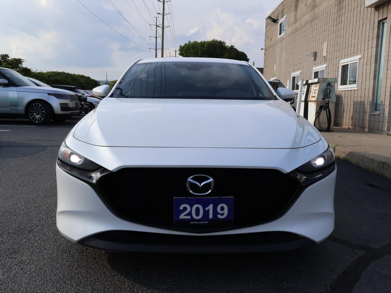 2019 Mazda MAZDA3 GX-SPORT 6M CERTIFIED CAMERA BLUETOOTH HEATED SEATS CRUISE ALLOYS - Photo #2
