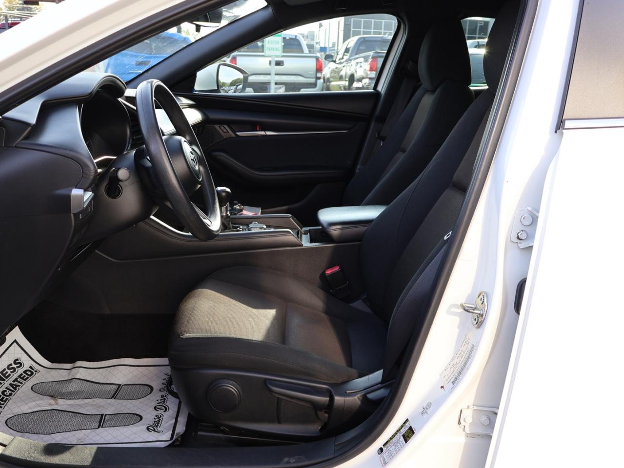 2019 Mazda MAZDA3 GX-SPORT 6M CERTIFIED CAMERA BLUETOOTH HEATED SEATS CRUISE ALLOYS - Photo #15