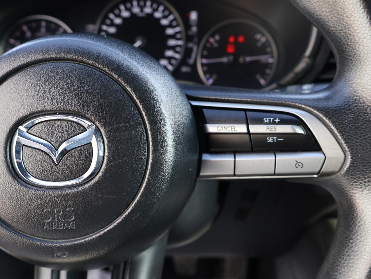 2019 Mazda MAZDA3 GX-SPORT 6M CERTIFIED CAMERA BLUETOOTH HEATED SEATS CRUISE ALLOYS - Photo #29