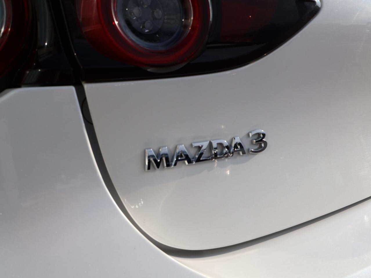 2019 Mazda MAZDA3 GX-SPORT 6M CERTIFIED CAMERA BLUETOOTH HEATED SEATS CRUISE ALLOYS - Photo #33