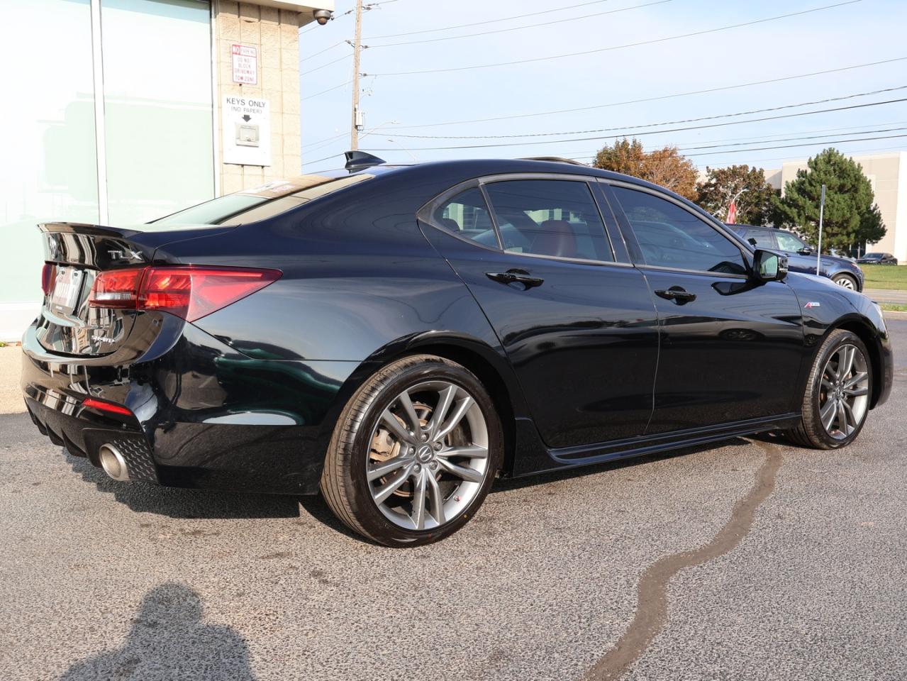 2018 Acura TLX V6 TECH SH-AWD A-Spec CERTIFIED CAMERA NAV BLUETOOTH LEATHER HEATED SEATS SUNROOF CRUISE ALLOYS - Photo #7