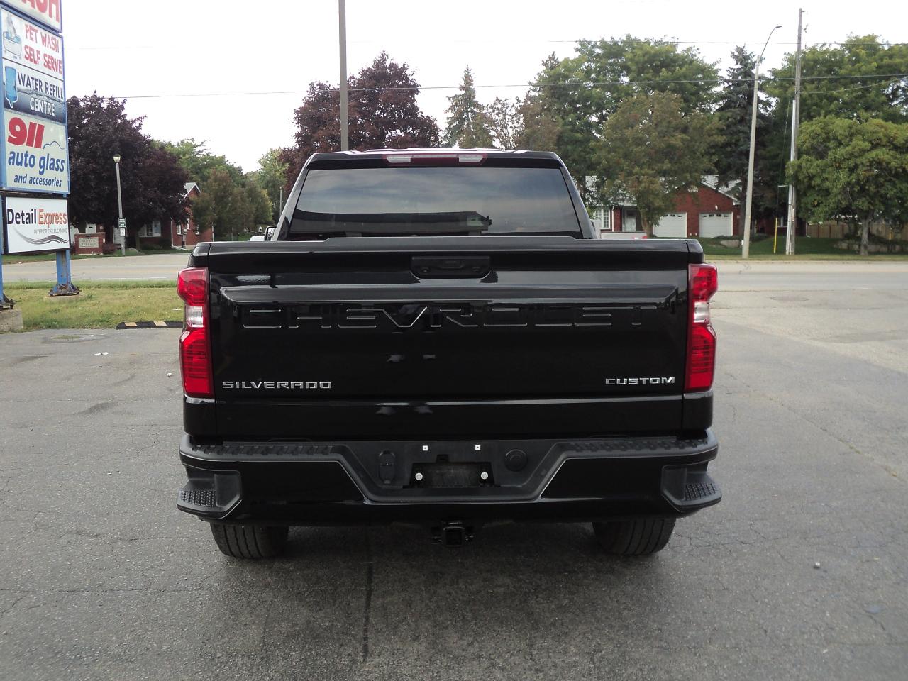 2024 Chevrolet Silverado 1500 Custom DoubleCab 4WD 2.7L4cylGas 6'7"Box - Photo #8