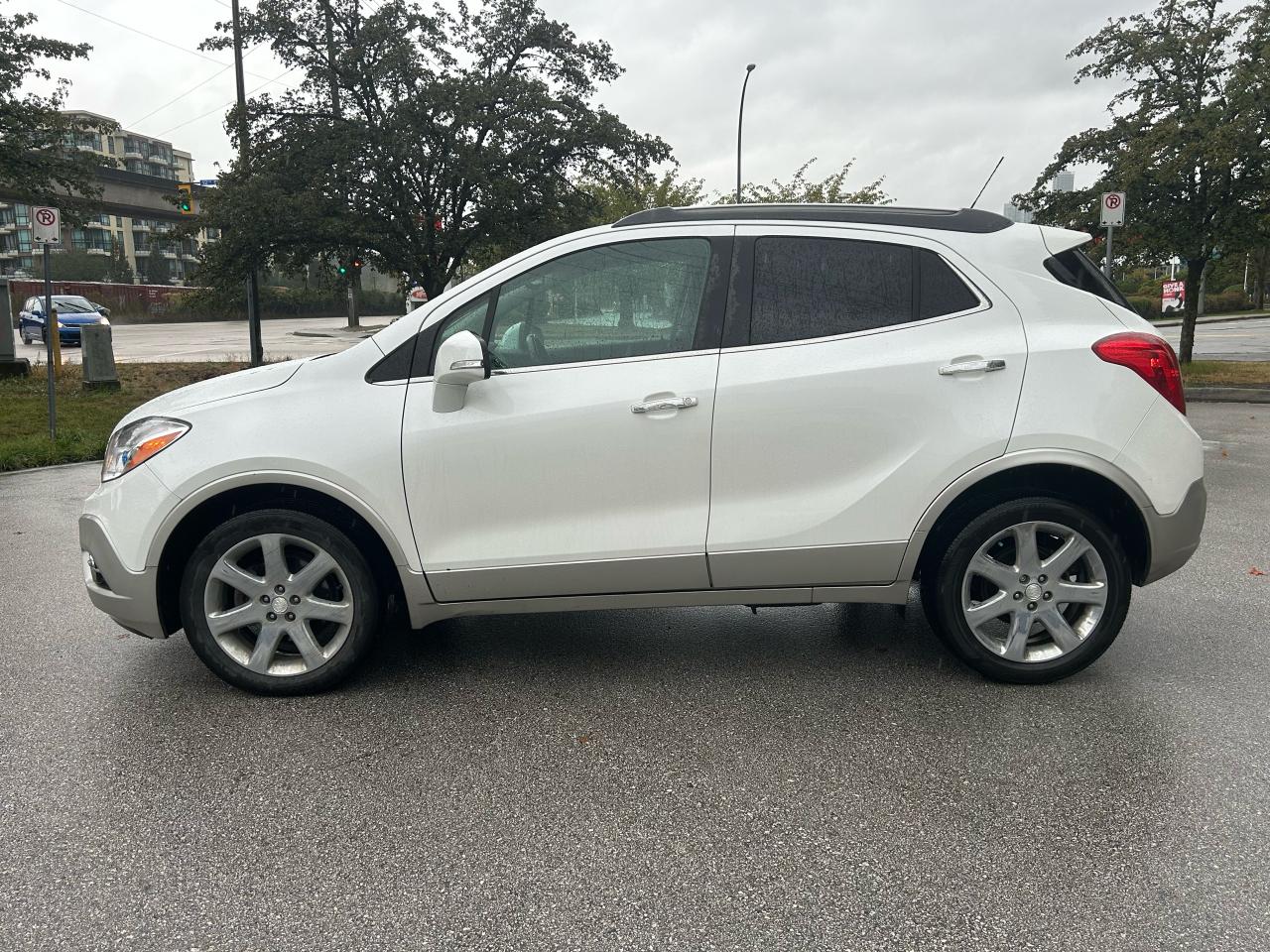 2016 Buick Encore Leather - Photo #2