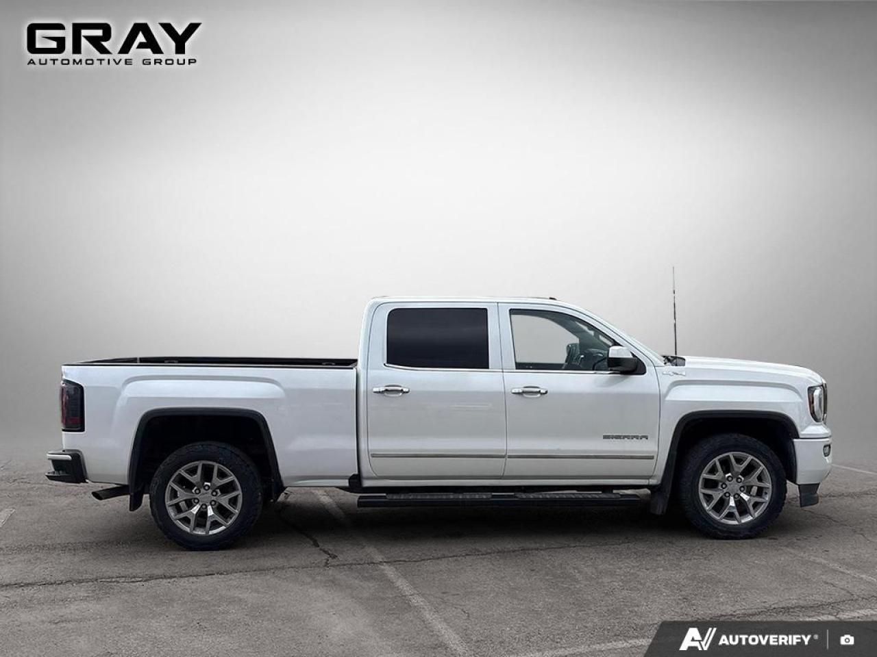 2017 GMC Sierra 1500 SLT, 6.2L V8, 6.6' Box - Photo #6