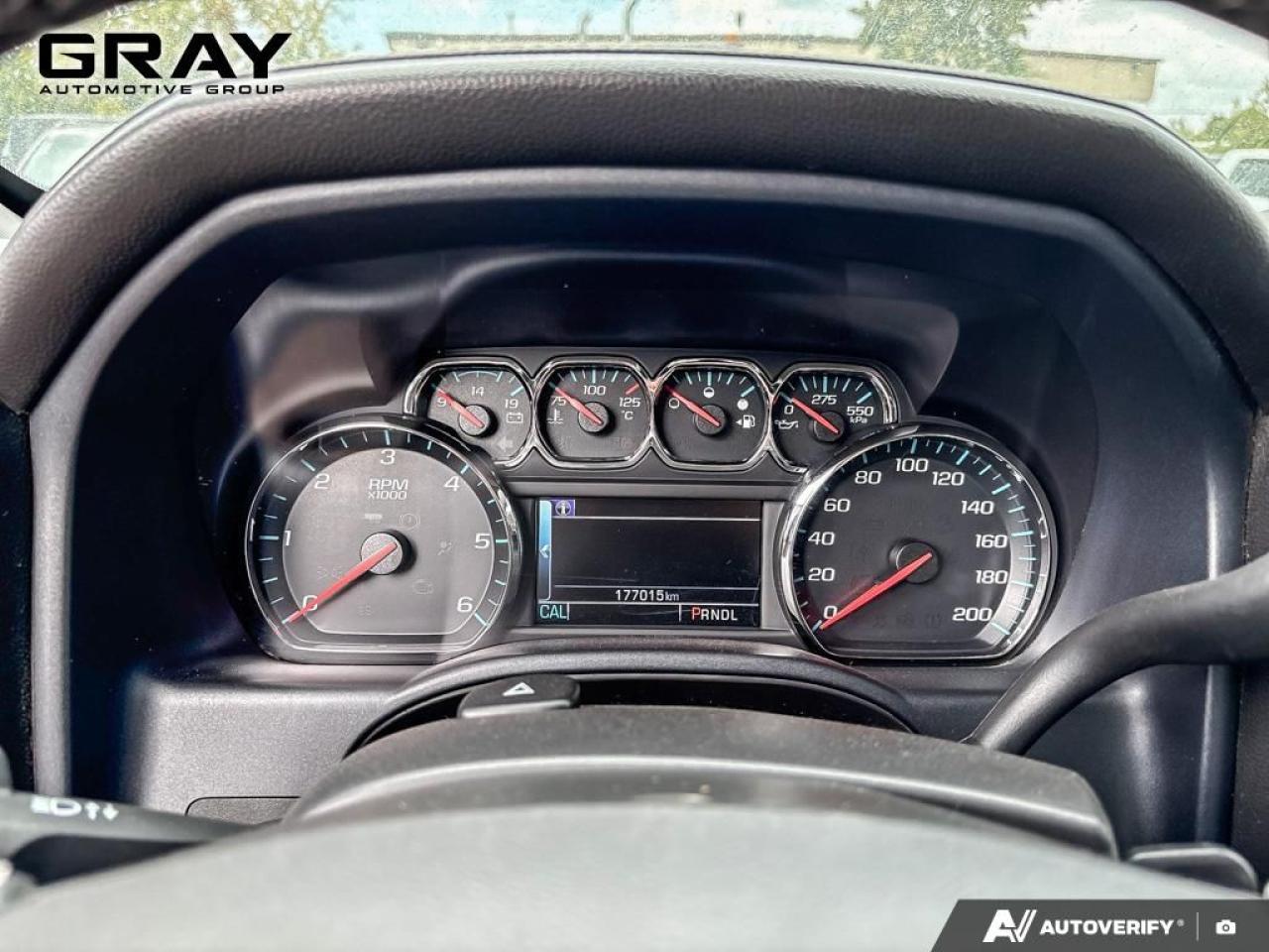 2017 GMC Sierra 1500 SLT, 6.2L V8, 6.6' Box - Photo #11