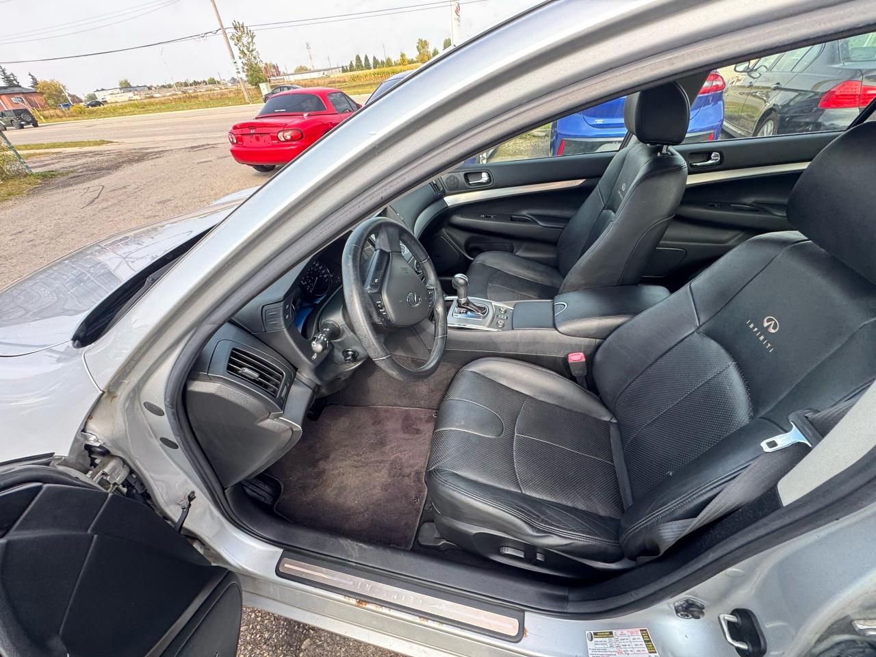 2010 Infiniti G37 X, AWD, WELL MAINTAINED, ONLY 159KMS, LOADED, CERT - Photo #11