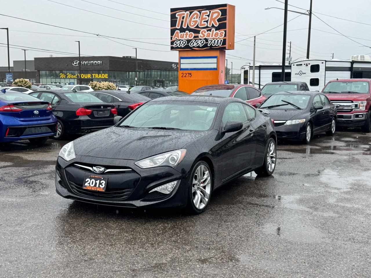 Used 2013 Hyundai Genesis Coupe R-SPEC, MANUAL 6SPD, ONLY 22,000KMS, MINT, CERT for sale in London, ON