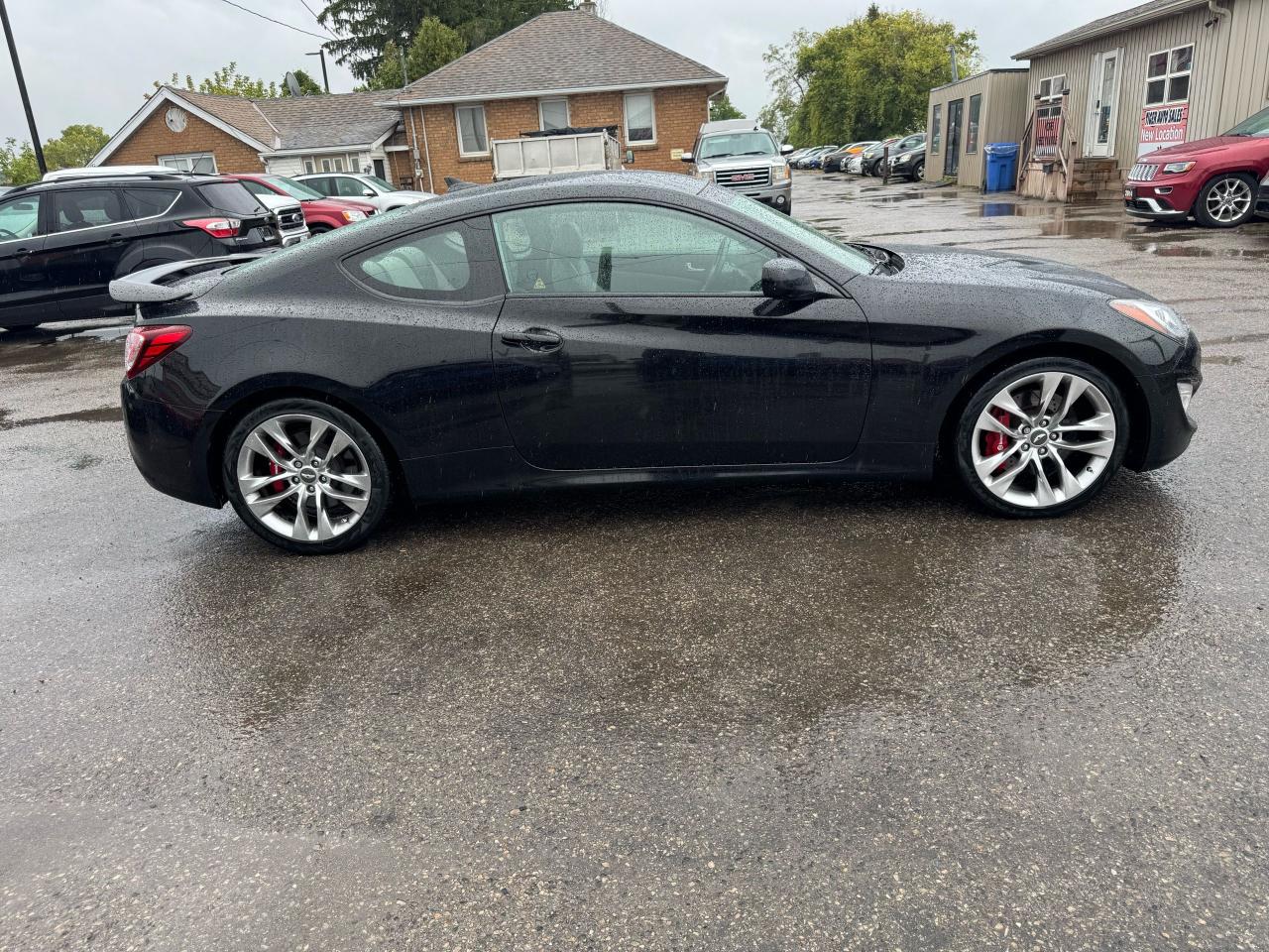 2013 Hyundai Genesis Coupe R-SPEC, MANUAL 6SPD, ONLY 22,000KMS, MINT, CERT - Photo #6