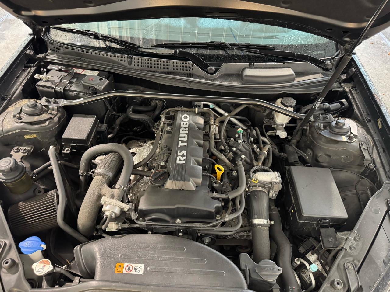2013 Hyundai Genesis Coupe R-SPEC, MANUAL 6SPD, ONLY 22,000KMS, MINT, CERT - Photo #16