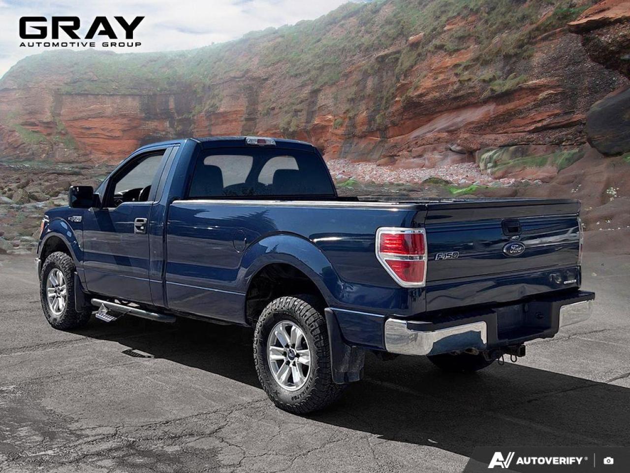 2014 Ford F-150 XLT, Reg Cab, 5L V8, 4x4 - Photo #3