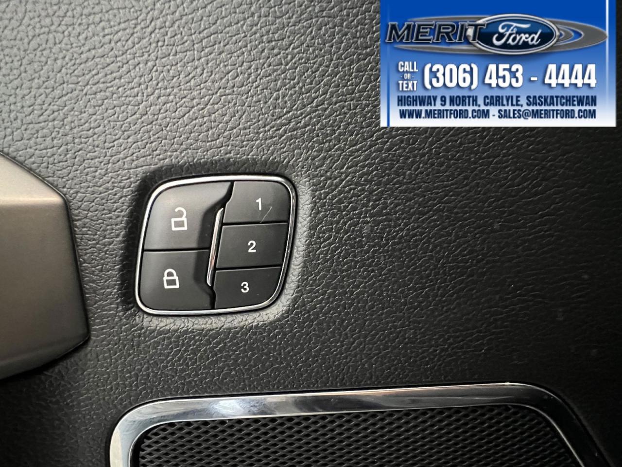 2020 Ford F-150 LARIAT 501A, Tow Package, Remote Start ++ Photo5