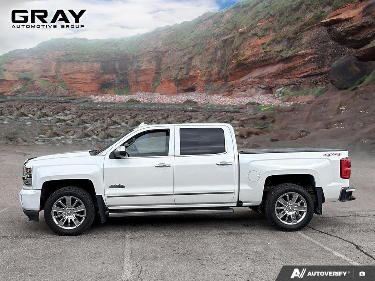 2016 Chevrolet Silverado 1500 High Country, Crew, CERTIFIED - Photo #2