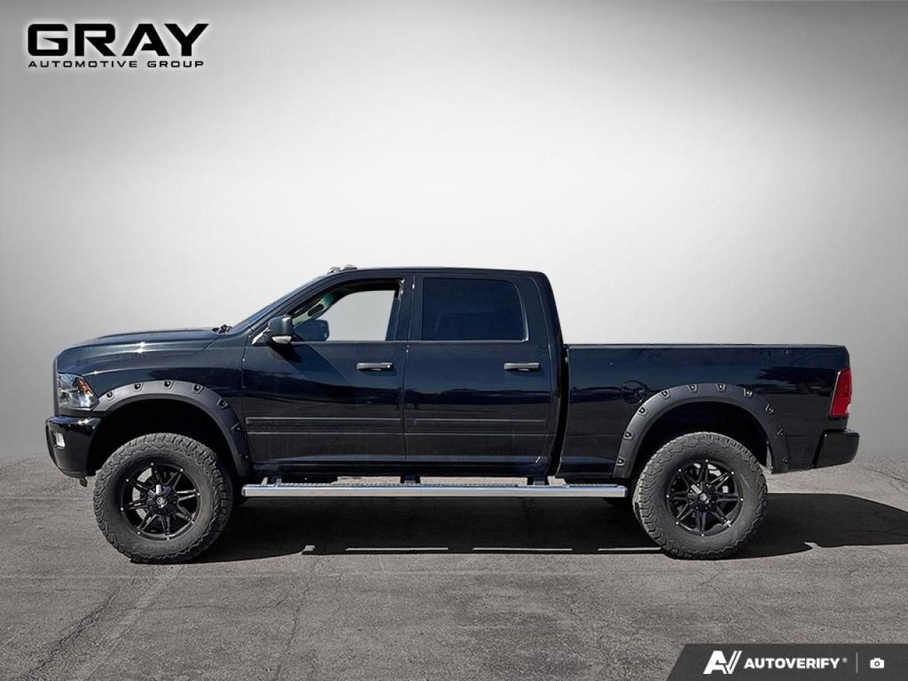 2015 RAM 2500 SLT - Photo #2