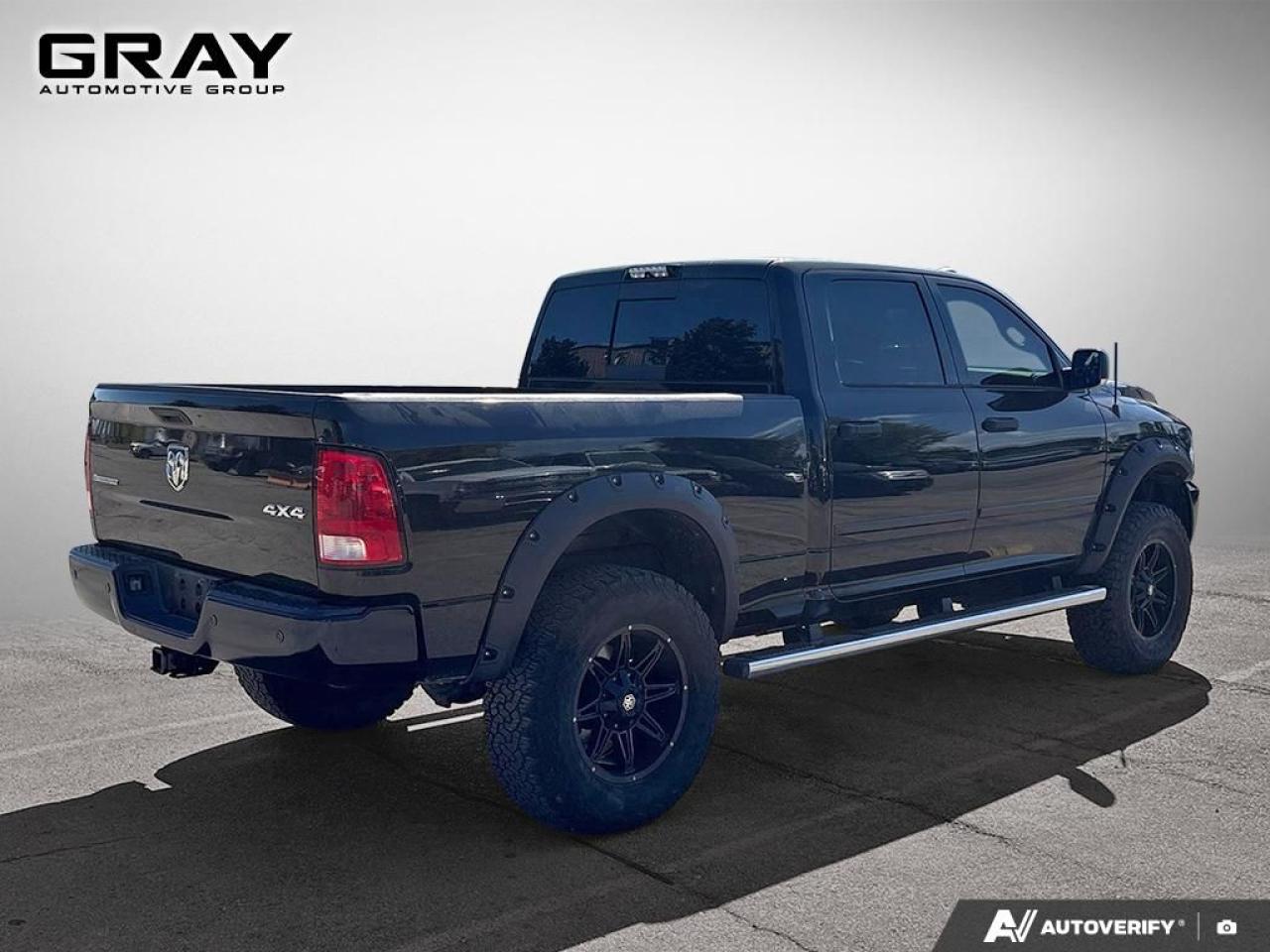 2015 RAM 2500 SLT - Photo #5