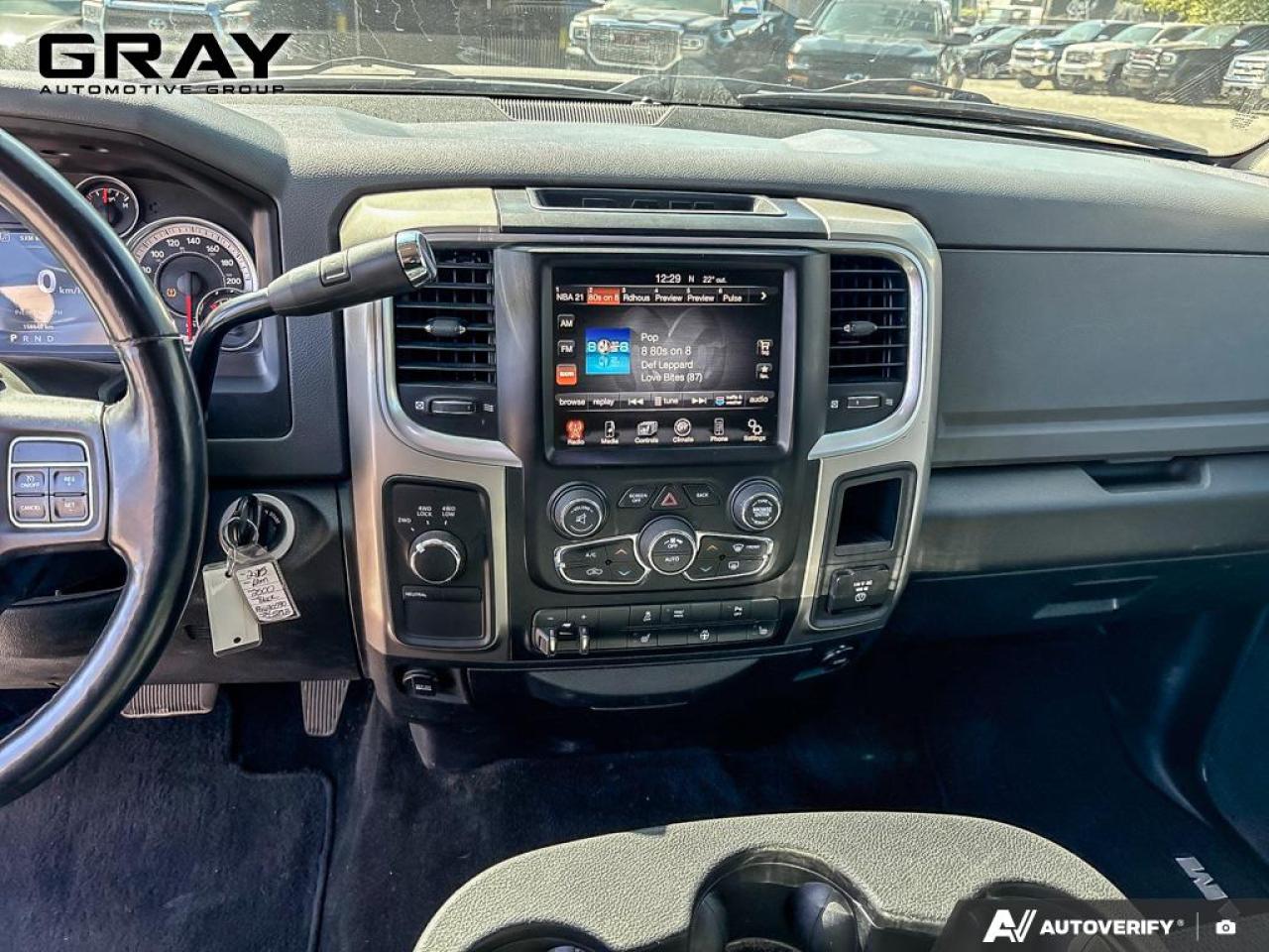 2015 RAM 2500 SLT 6.4L V8/CERTIFIED - Photo #13