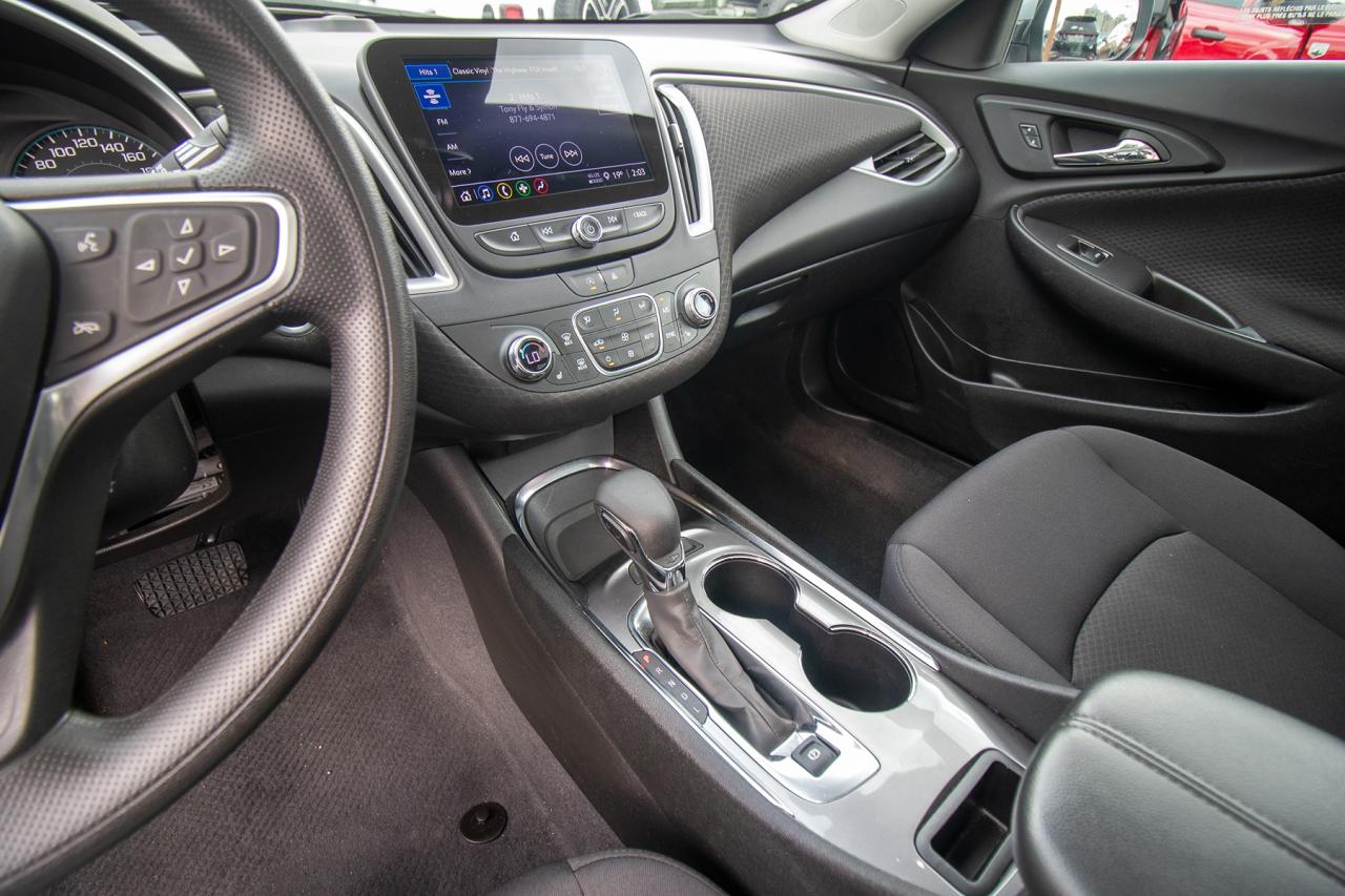 2023 Chevrolet Malibu 1LT Photo5