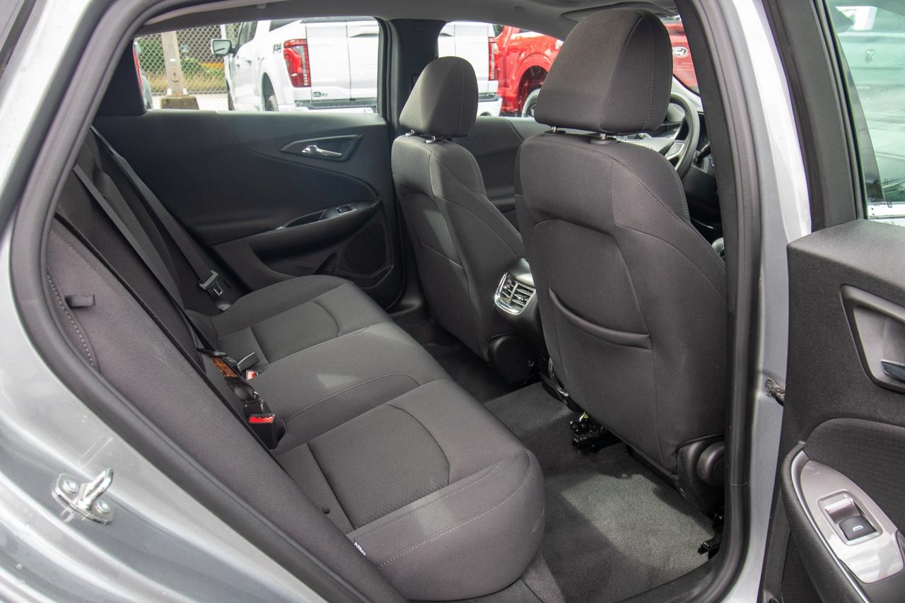 2023 Chevrolet Malibu 1LT Photo5