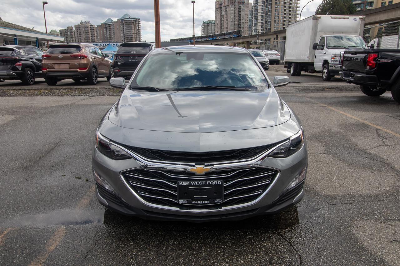 2023 Chevrolet Malibu 1LT Photo3
