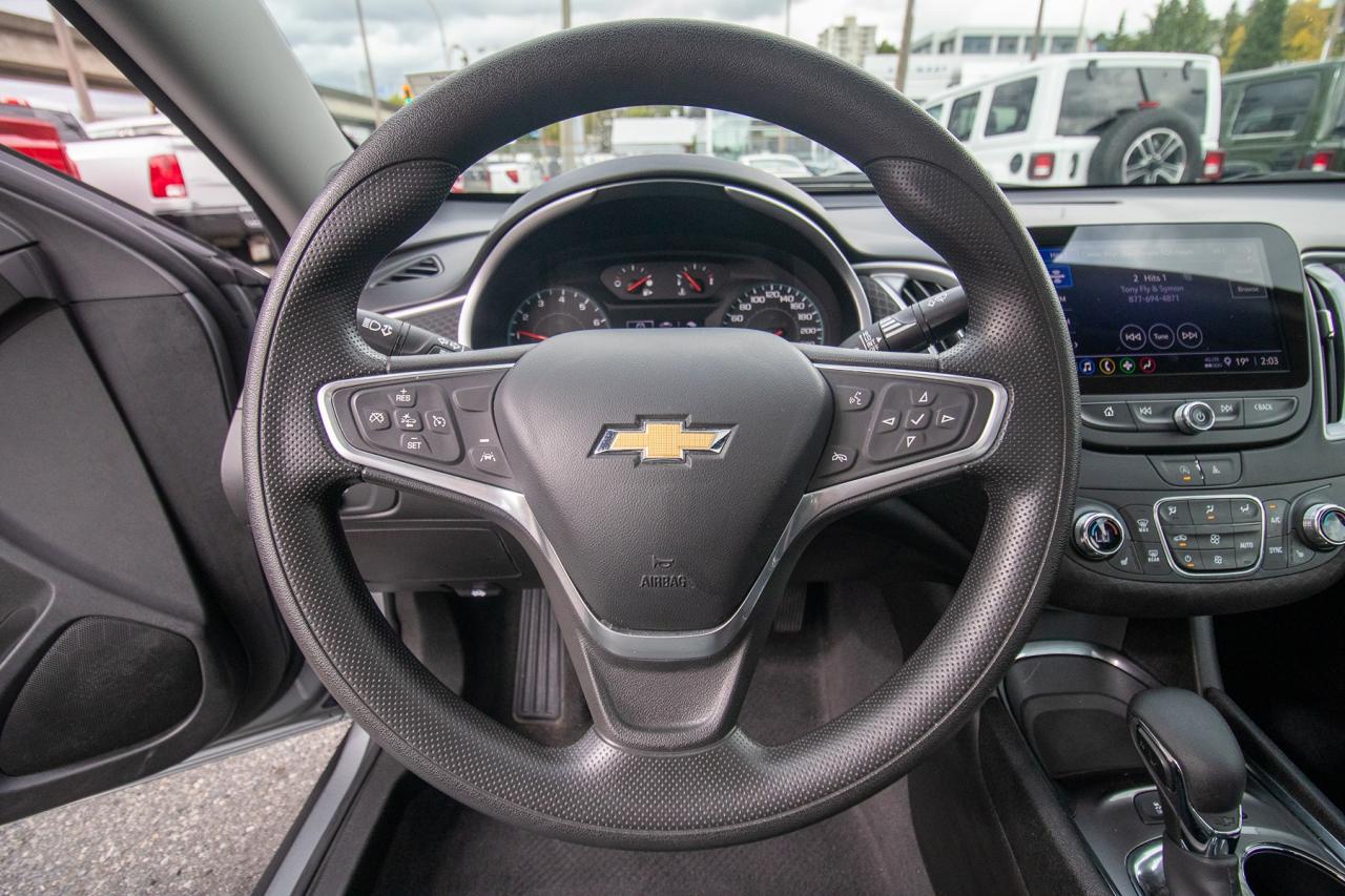 2023 Chevrolet Malibu 1LT Photo5
