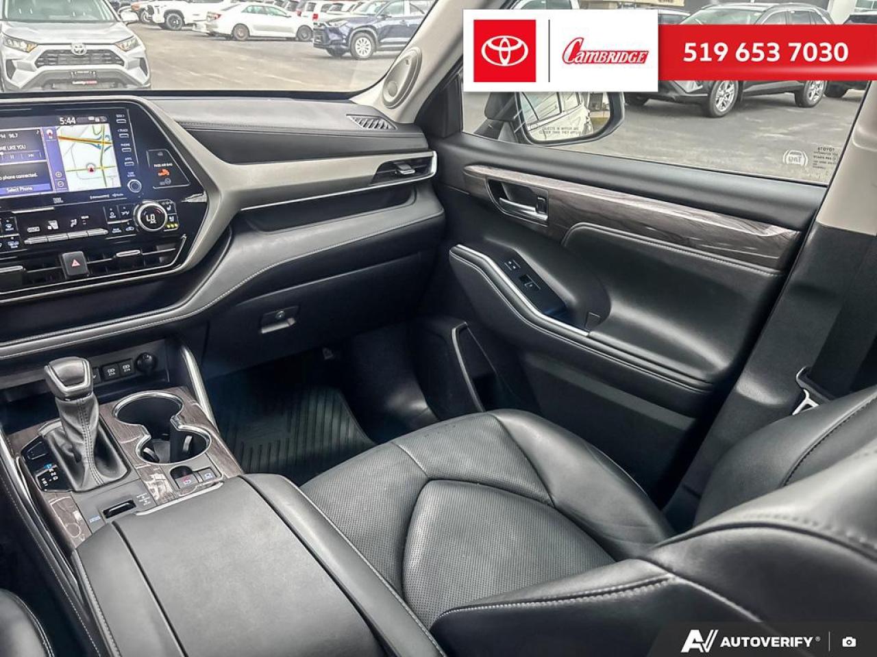 2021 Toyota Highlander Hybrid Limited Photo