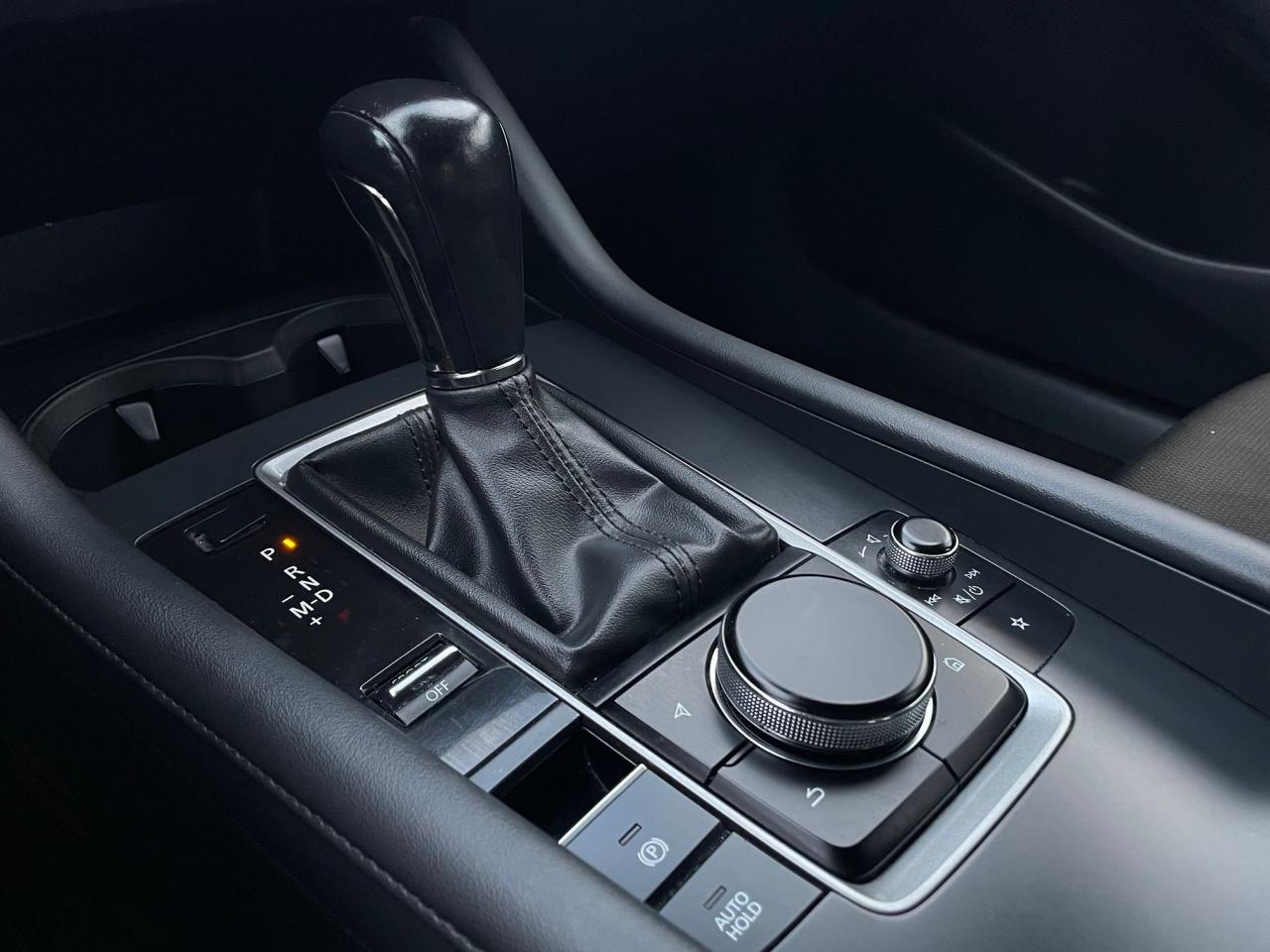 2021 Mazda MAZDA3 GS *AWD, HEATED SEATS & STEERING, SAFETY* - Photo #17
