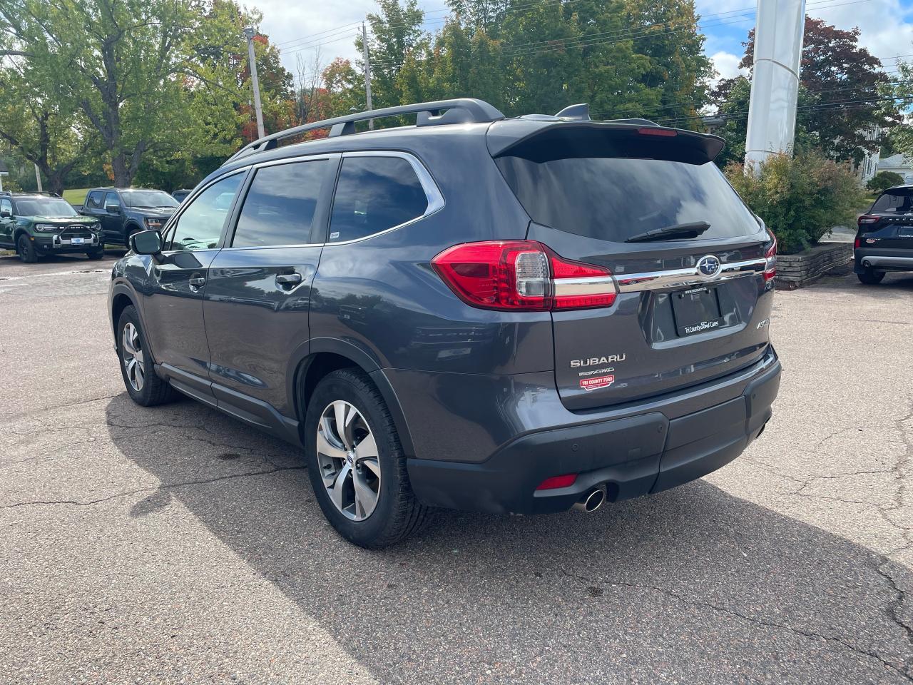 2020 Subaru ASCENT Touring Photo4