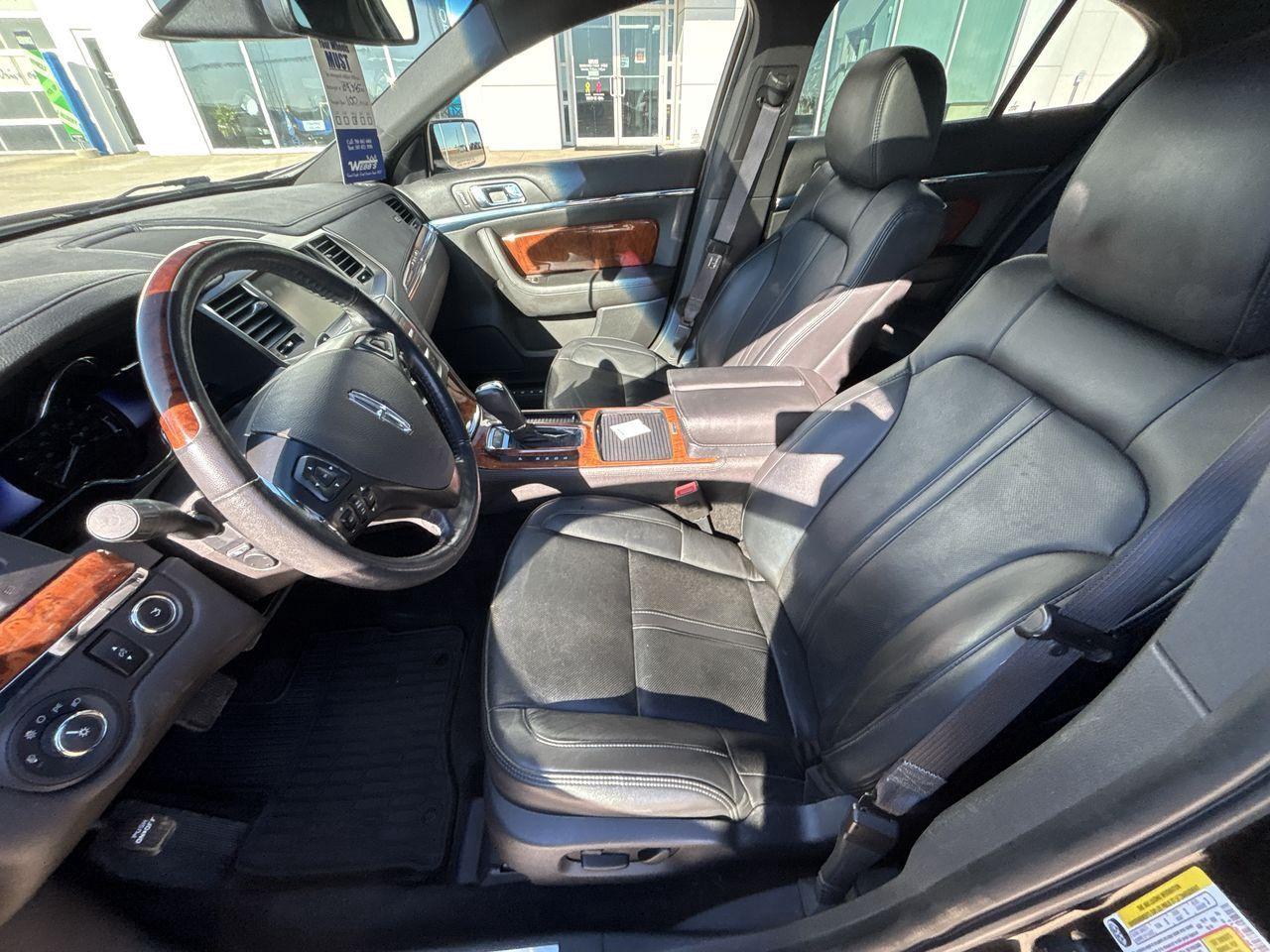 2013 Lincoln MKS ECOBOOST 4dr Sdn 3.5L AWD Photo5