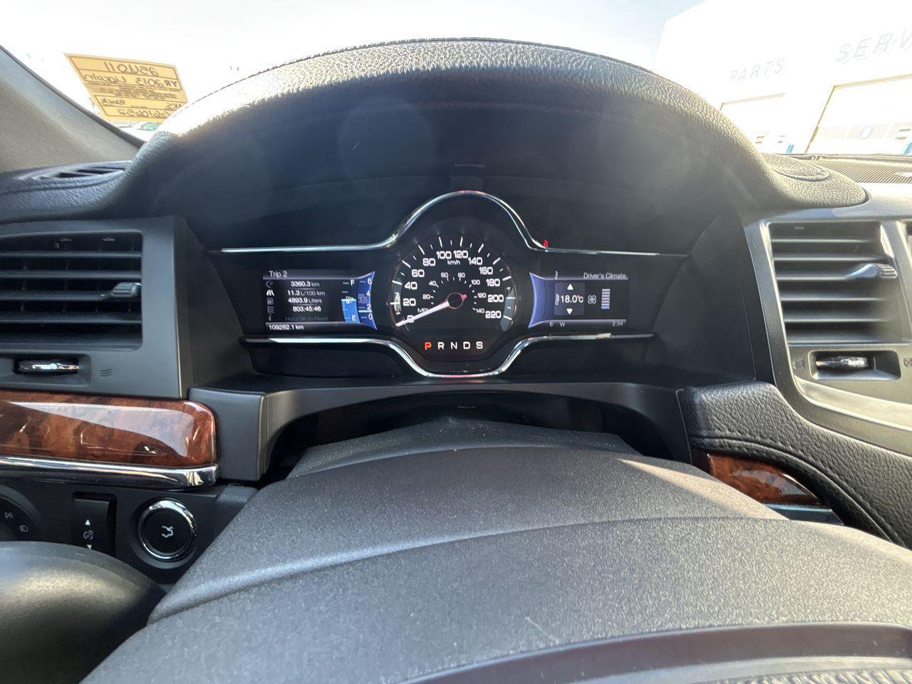 2013 Lincoln MKS ECOBOOST 4dr Sdn 3.5L AWD Photo5