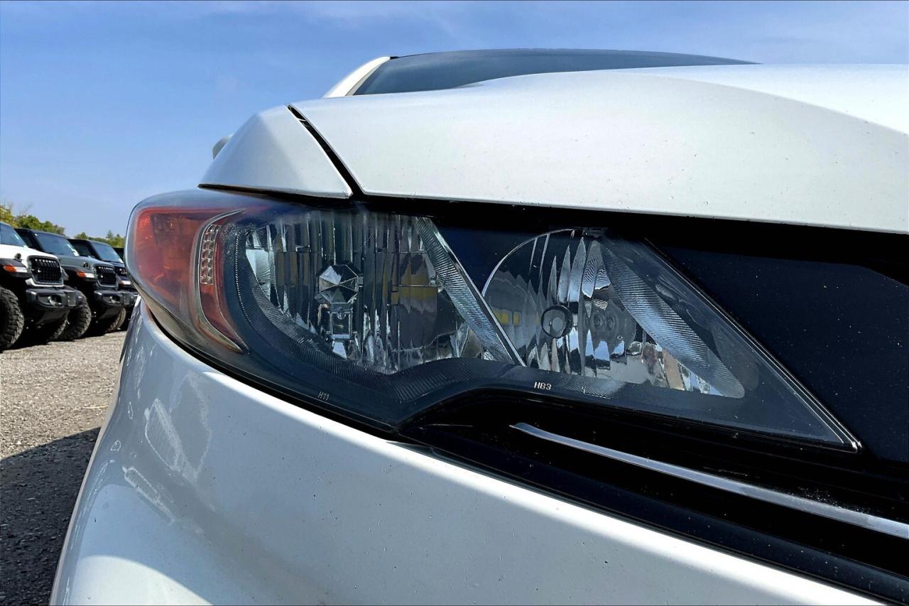 2014 Honda Civic COUPE Si | 6Spd Manual | AS IS | FWD Photo