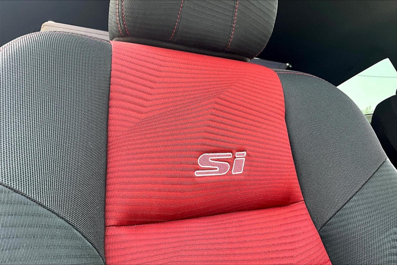 2014 Honda Civic COUPE Si | 6Spd Manual | AS IS | FWD Photo