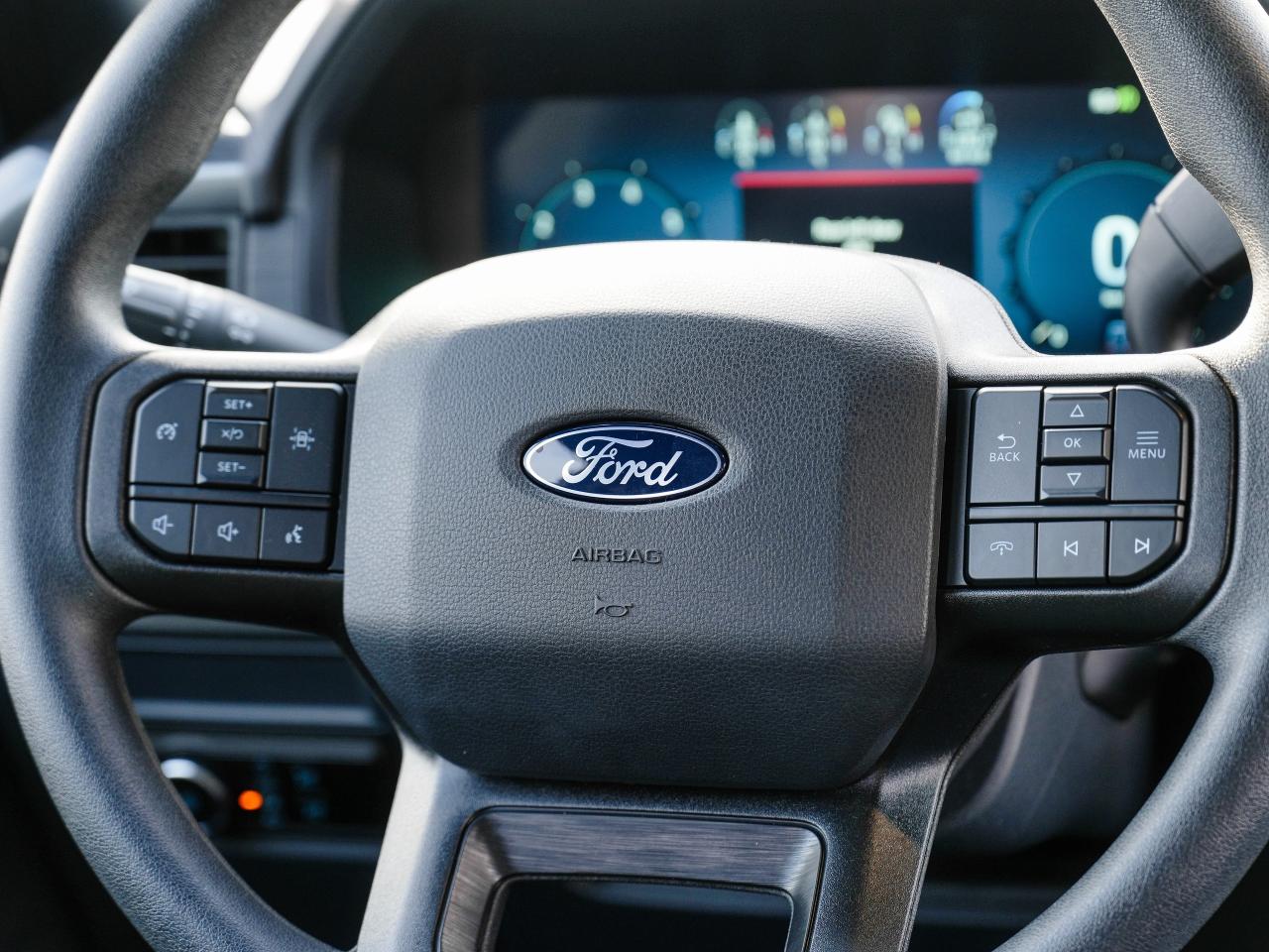 2024 Ford F-150 STX | 4X4 ONE OWNER | SHORT BOX - BIG ATTITUDE! Photo