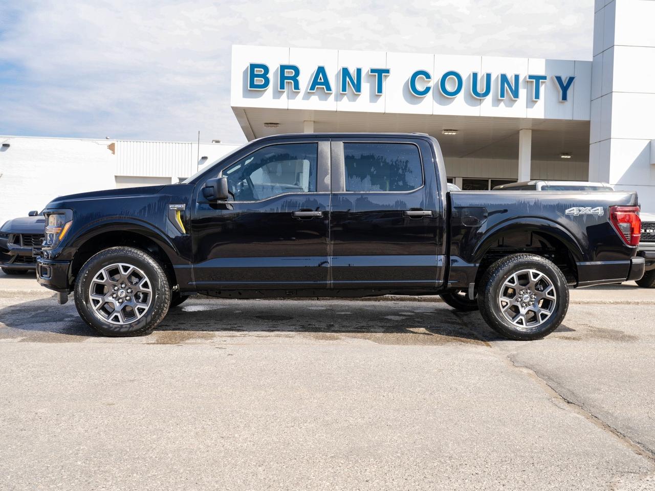 2024 Ford F-150 STX | 4X4 ONE OWNER | SHORT BOX - BIG ATTITUDE! Photo2