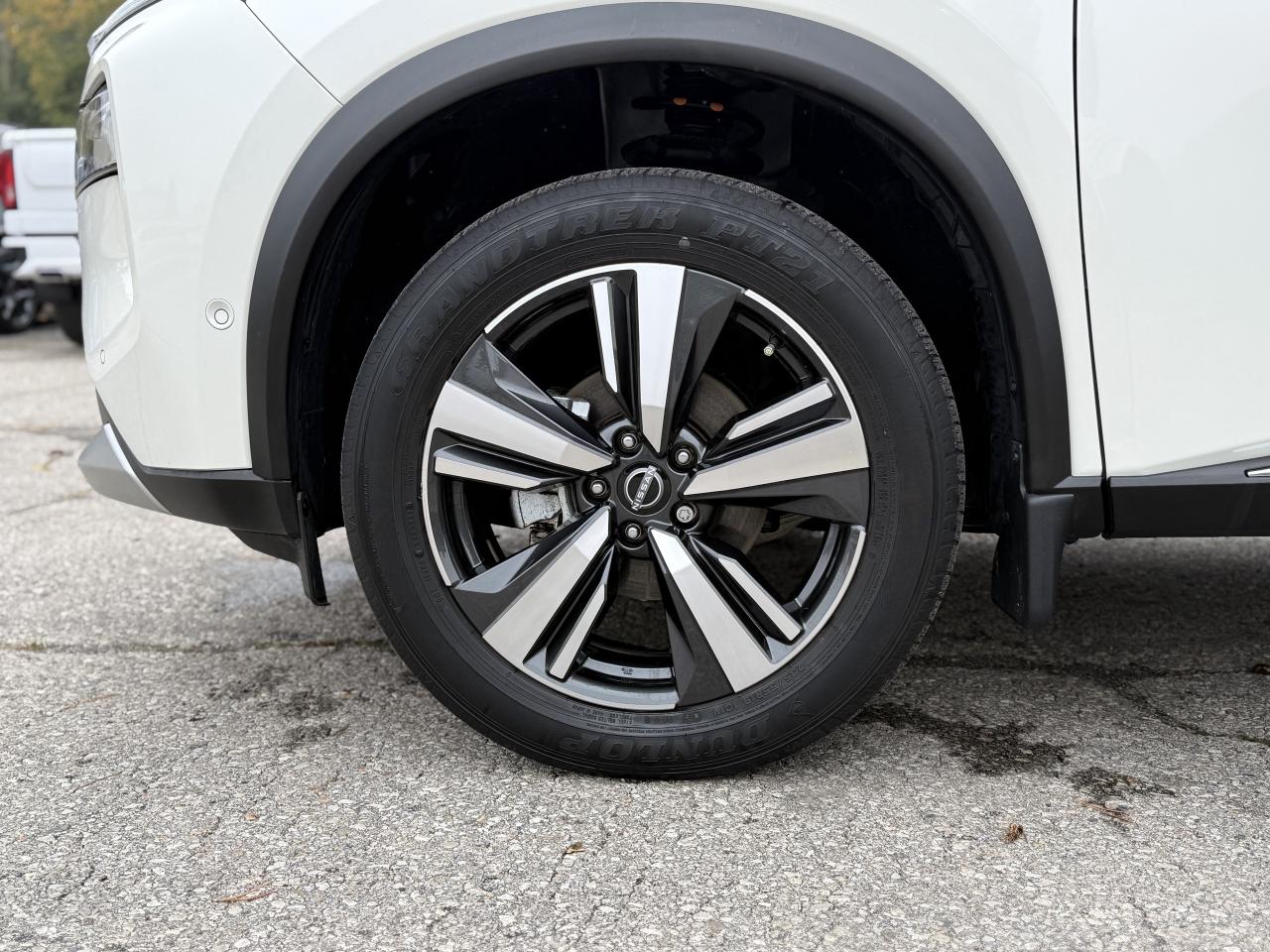 2023 Nissan Rogue AWD Platinum | NAVIGATION | BOSE PREMIUM AUDIO | Photo