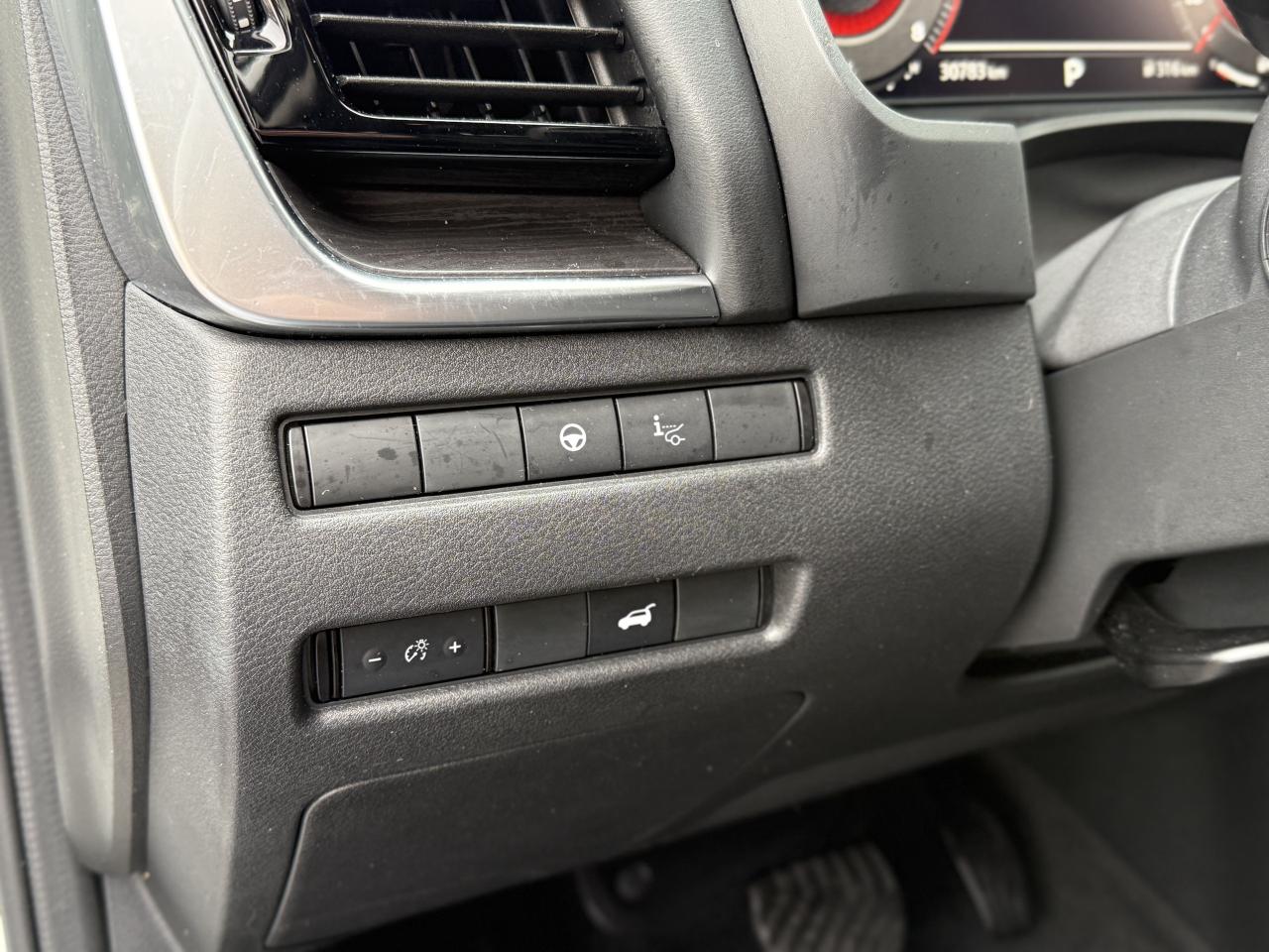 2023 Nissan Rogue AWD Platinum | NAVIGATION | BOSE PREMIUM AUDIO | Photo