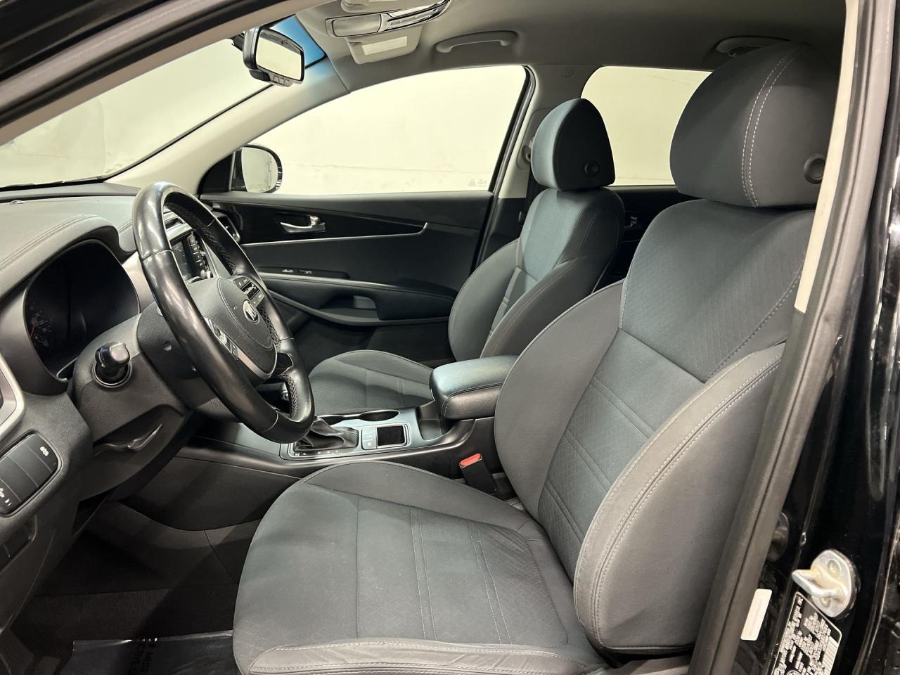 2019 Kia Sorento LX AWD| 290HP | V6| 7-PASS| CARPLAY| HTD SEATS Photo