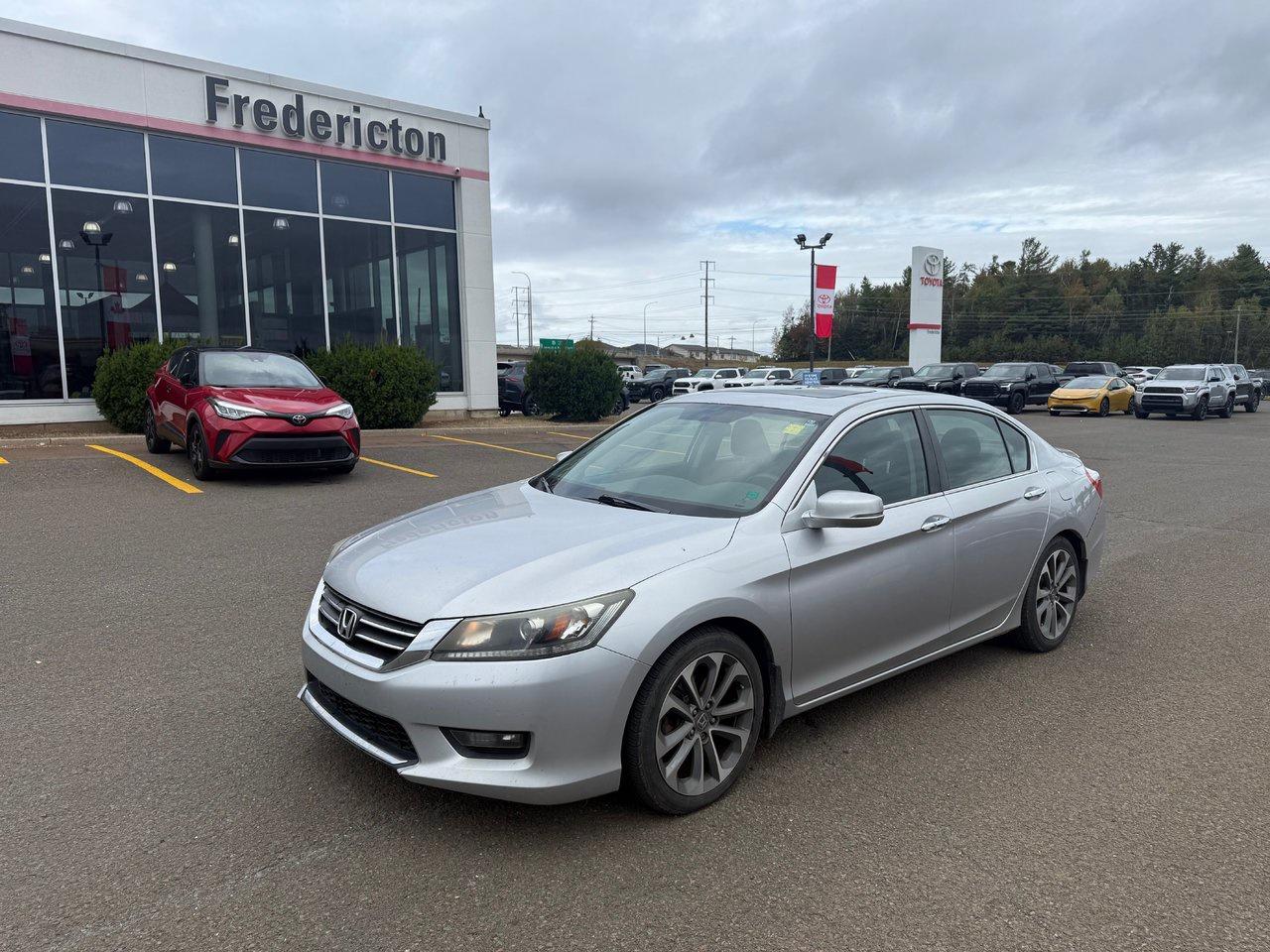 2015 Honda Accord Sedan Sport Photo0