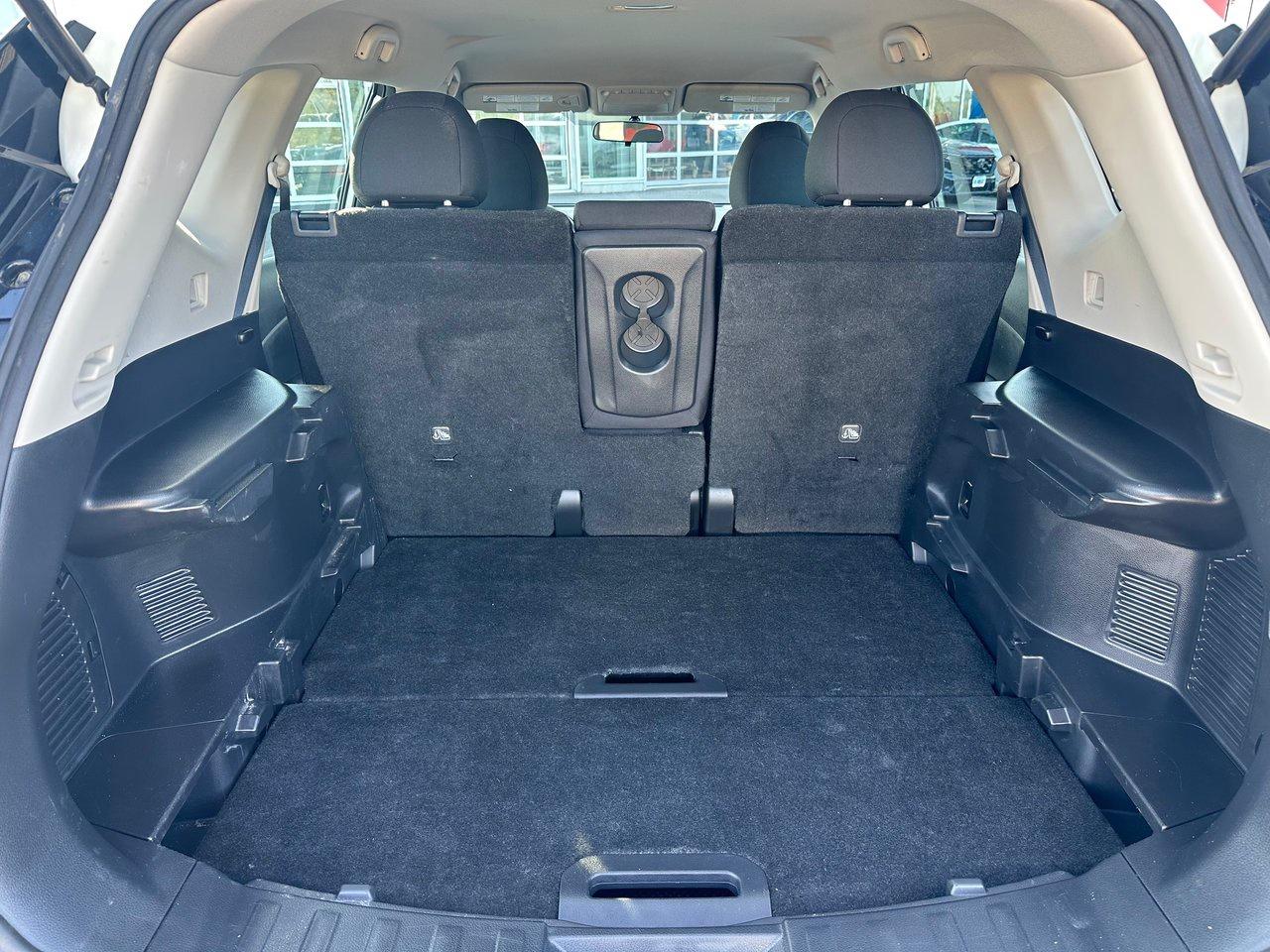 2019 Nissan Rogue  Photo